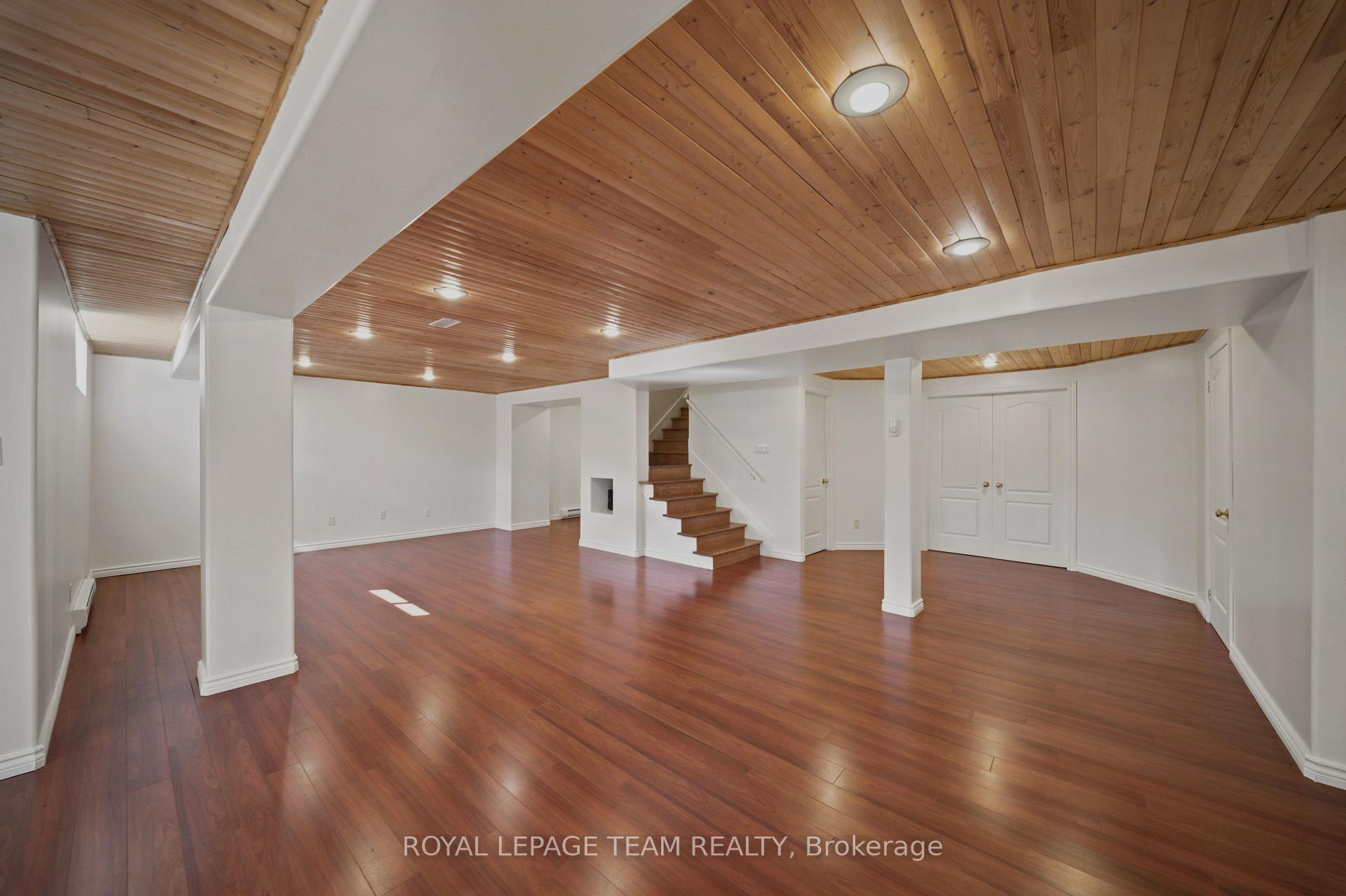 Photo 89 of 32 Glenrill Place, Ottawa, Kanata - Emerald Meadows/Trailwest — HOMEH