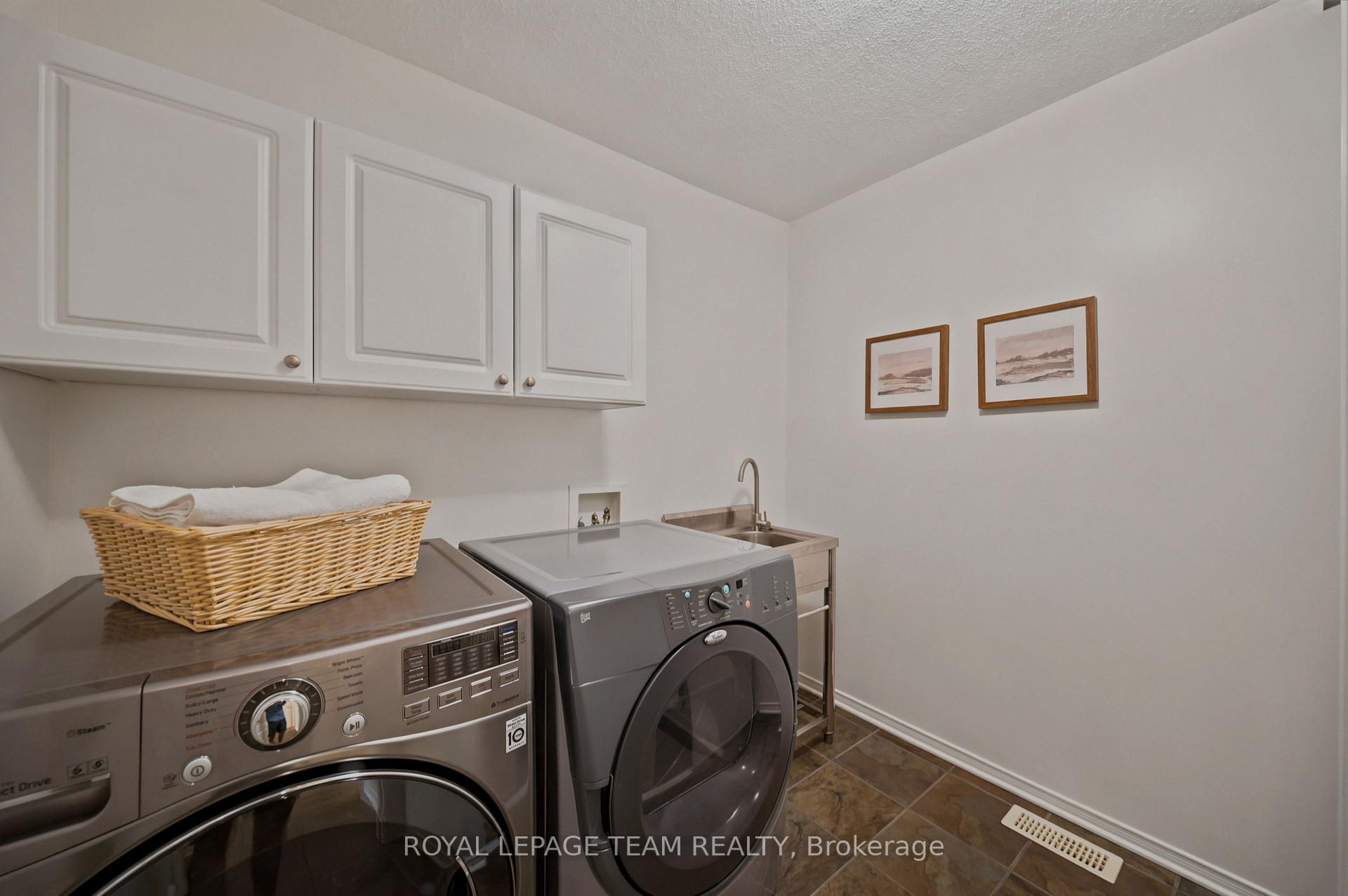 Photo 93 of 32 Glenrill Place, Ottawa, Kanata - Emerald Meadows/Trailwest — HOMEH