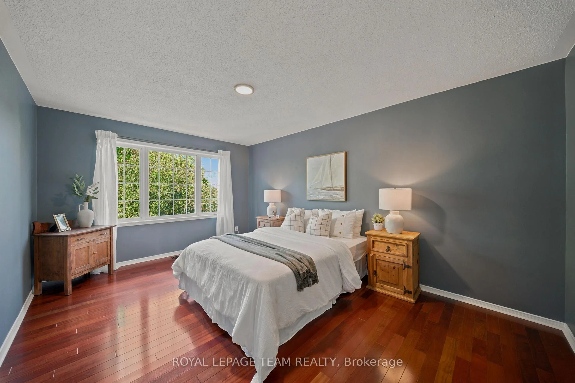 Photo 25 of 32 Glenrill Place, Ottawa, Kanata - Emerald Meadows/Trailwest — HOMEH