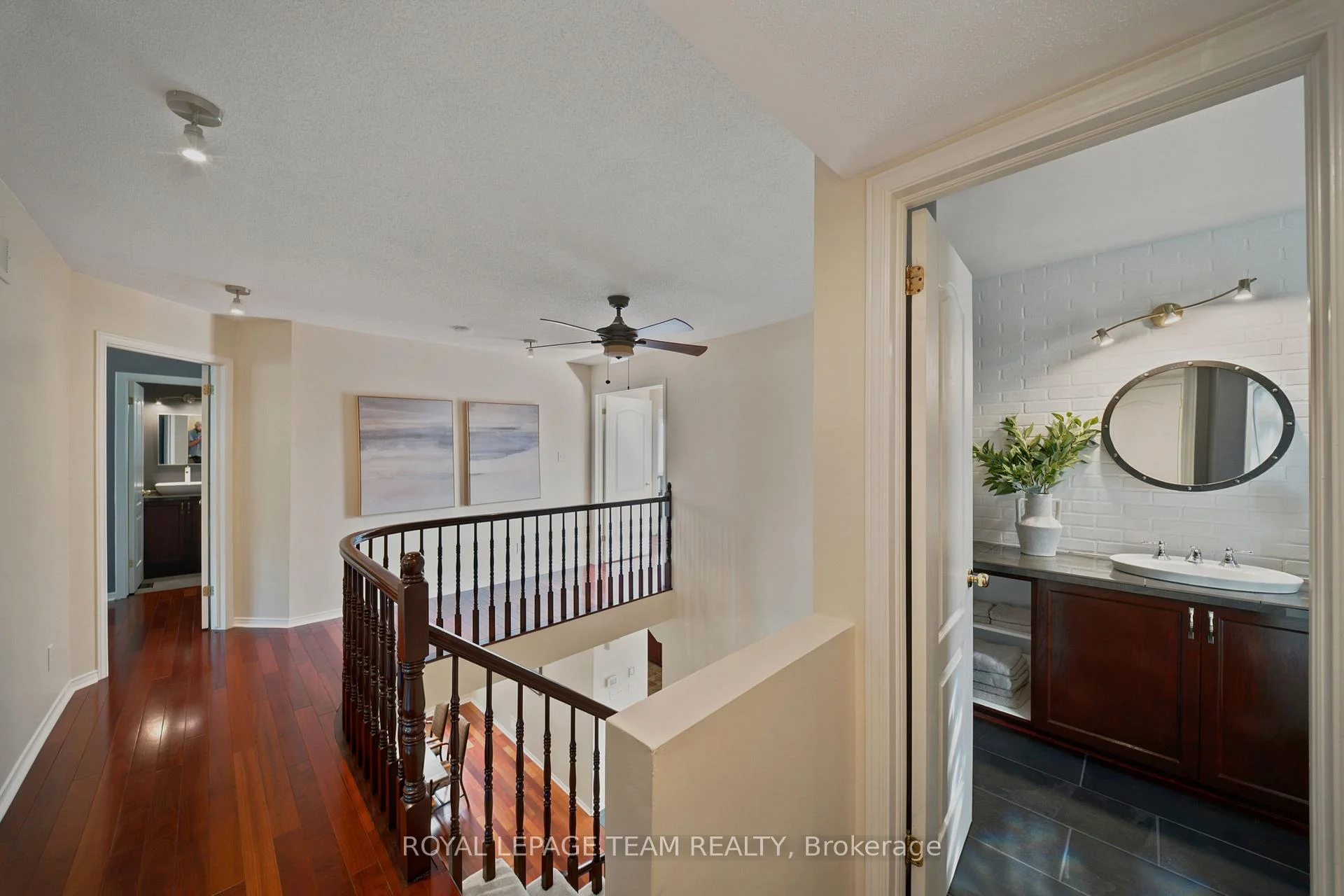 Photo 29 of 32 Glenrill Place, Ottawa, Kanata - Emerald Meadows/Trailwest — HOMEH