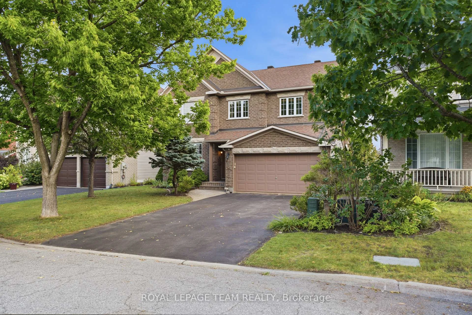 Photo 38 of 32 Glenrill Place, Ottawa, Kanata - Emerald Meadows/Trailwest — HOMEH