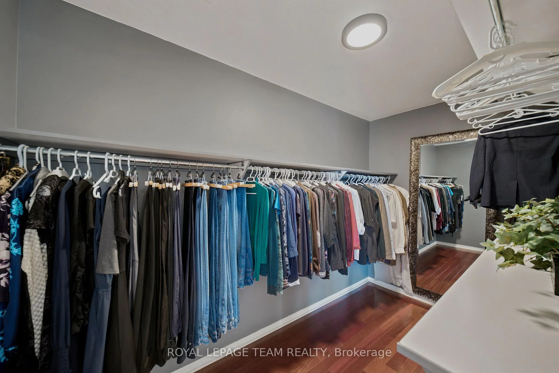 Photo 84 of 32 Glenrill Place, Ottawa, Kanata - Emerald Meadows/Trailwest — HOMEH