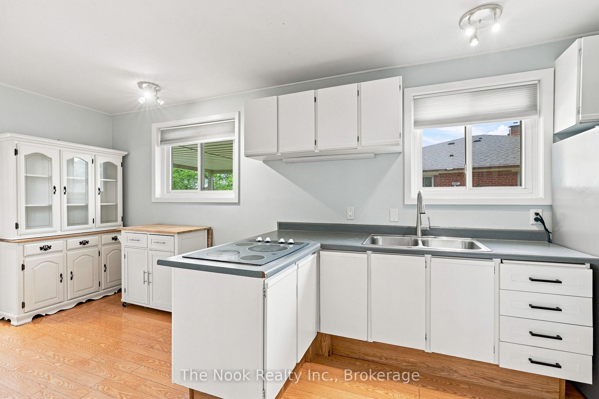 Photo 16 of Unit Main Floor, 1469 Drava Street, Pickering, Bay Ridges — HOMEH