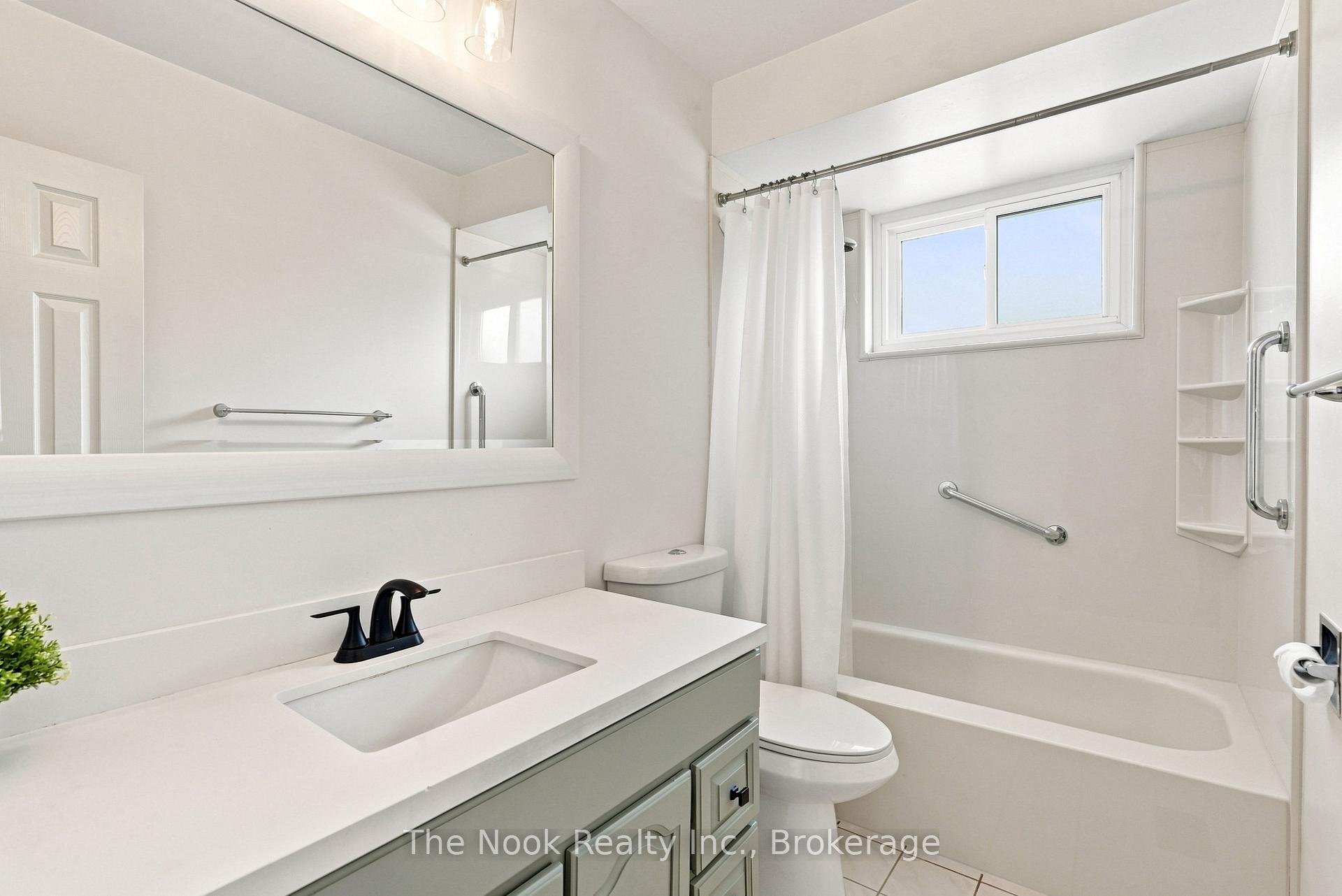 Photo 26 of Unit Main Floor, 1469 Drava Street, Pickering, Bay Ridges — HOMEH