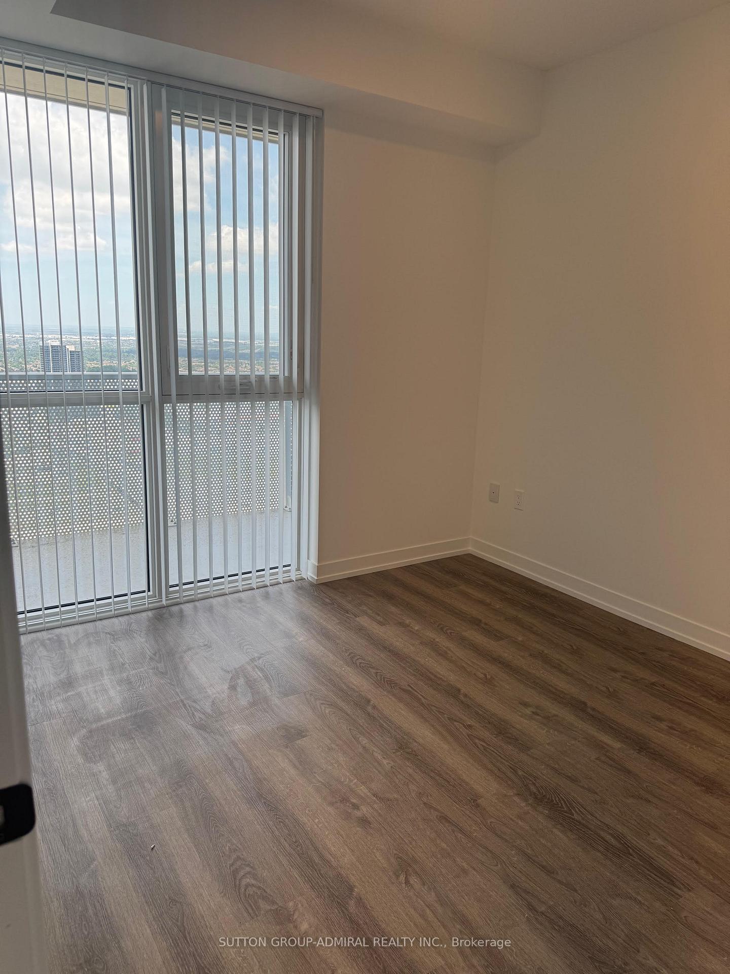 Photo 15 of Unit 4910, 195 Commerce Street, Vaughan, Vaughan Corporate Centre — HOMEH