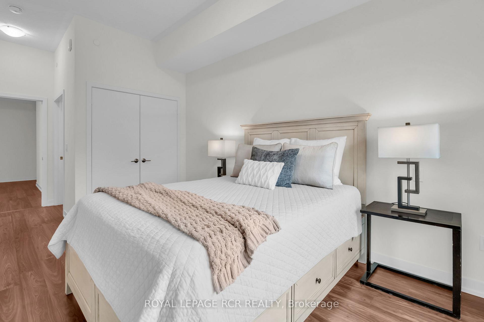 Photo 14 of Unit 413, 555 William Graham Drive, Aurora, Rural Aurora — HOMEH