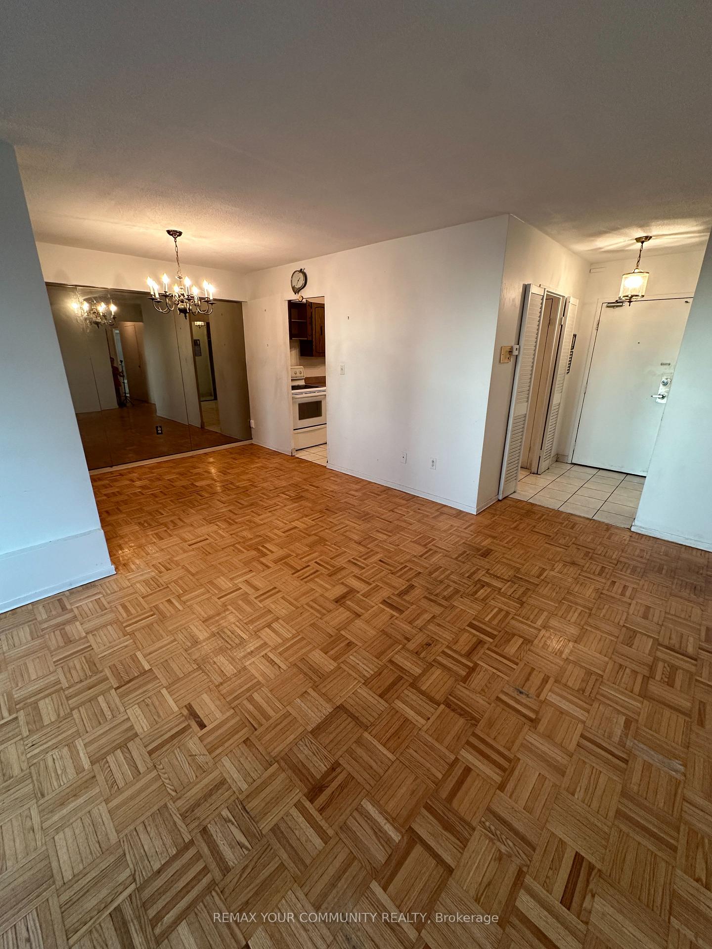 Photo 16 of Unit 409, 60 Pavane Linkway, Toronto, Flemingdon Park — HOMEH