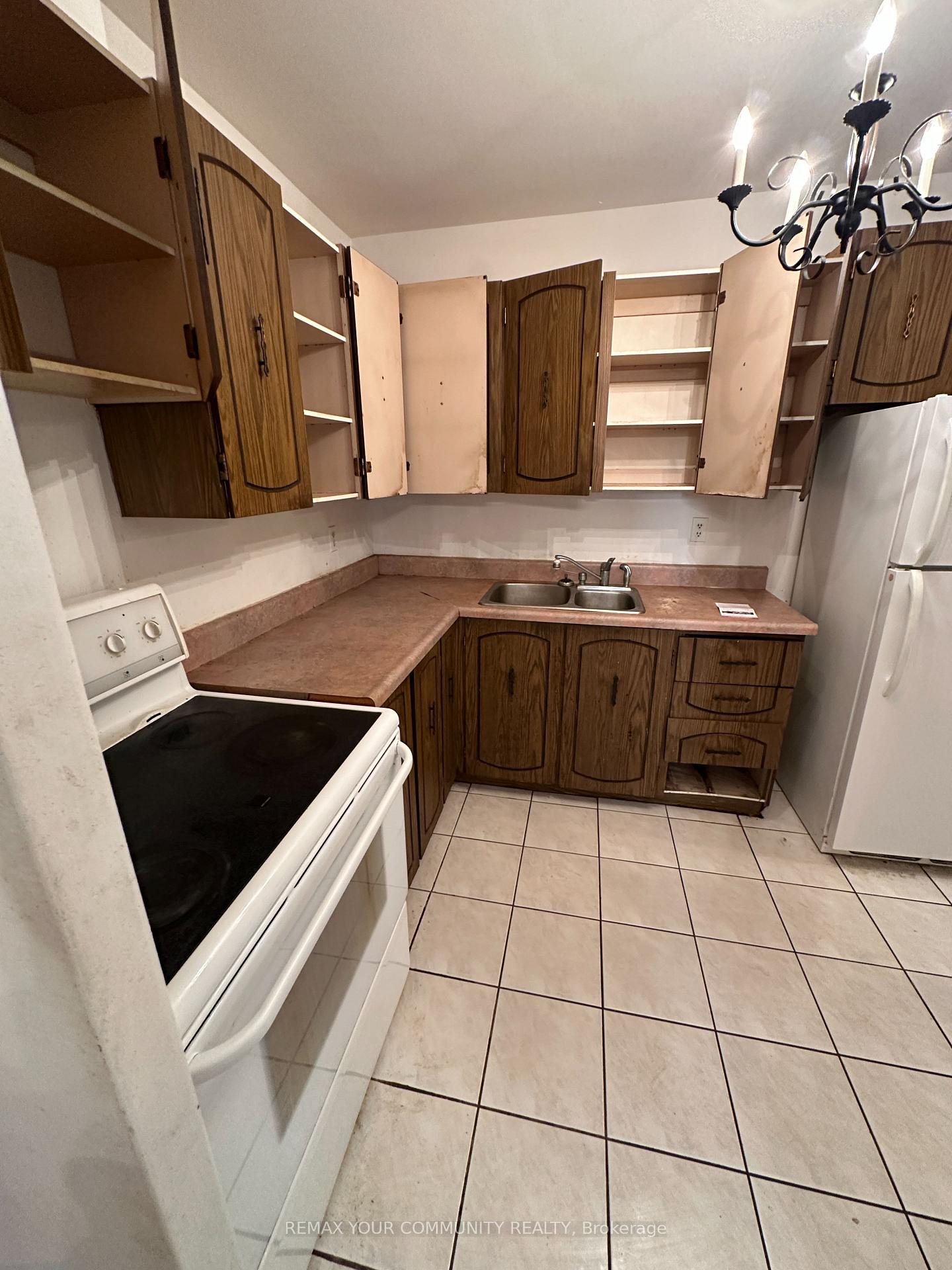 Photo 17 of Unit 409, 60 Pavane Linkway, Toronto, Flemingdon Park — HOMEH