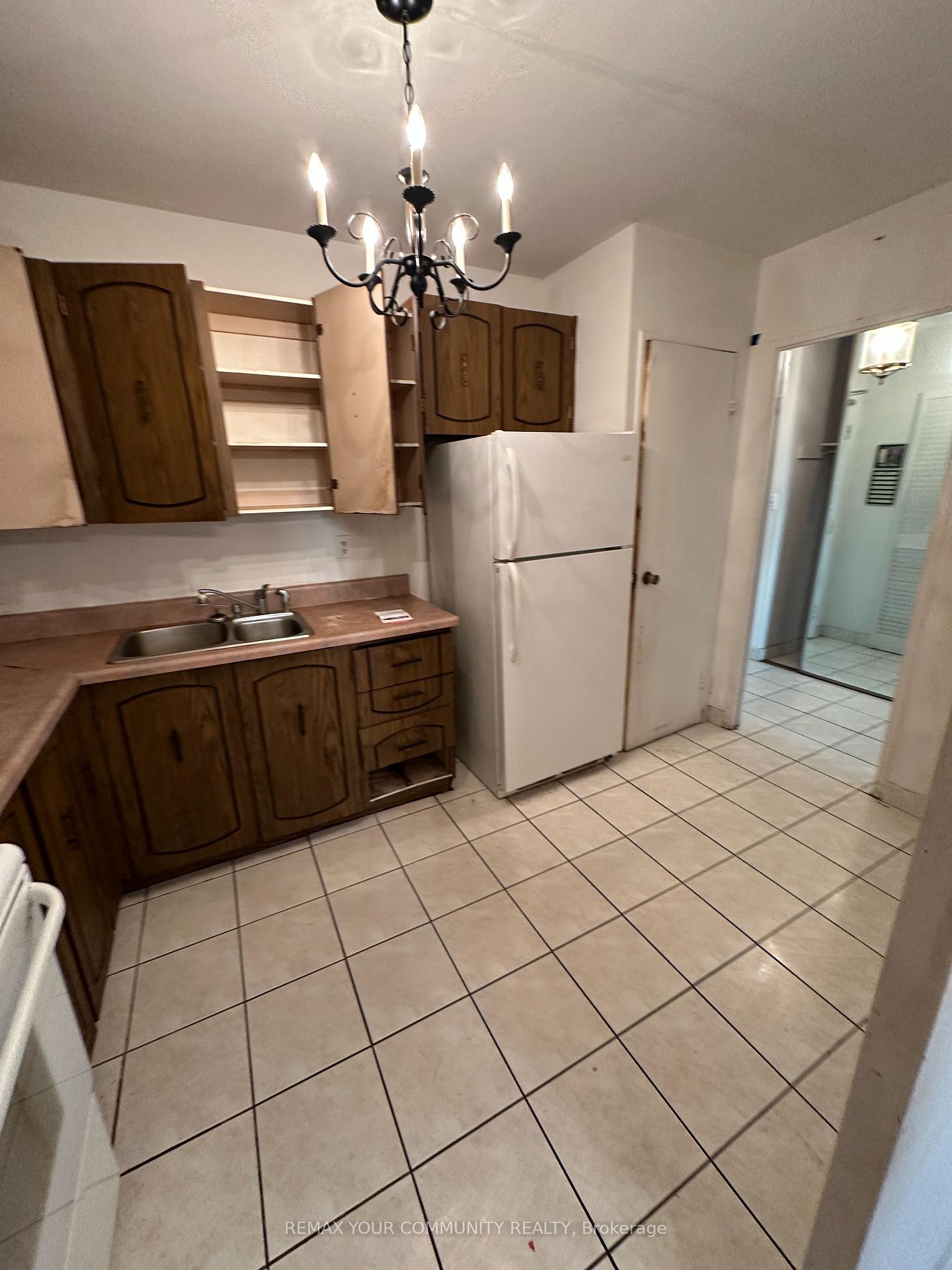 Photo 18 of Unit 409, 60 Pavane Linkway, Toronto, Flemingdon Park — HOMEH
