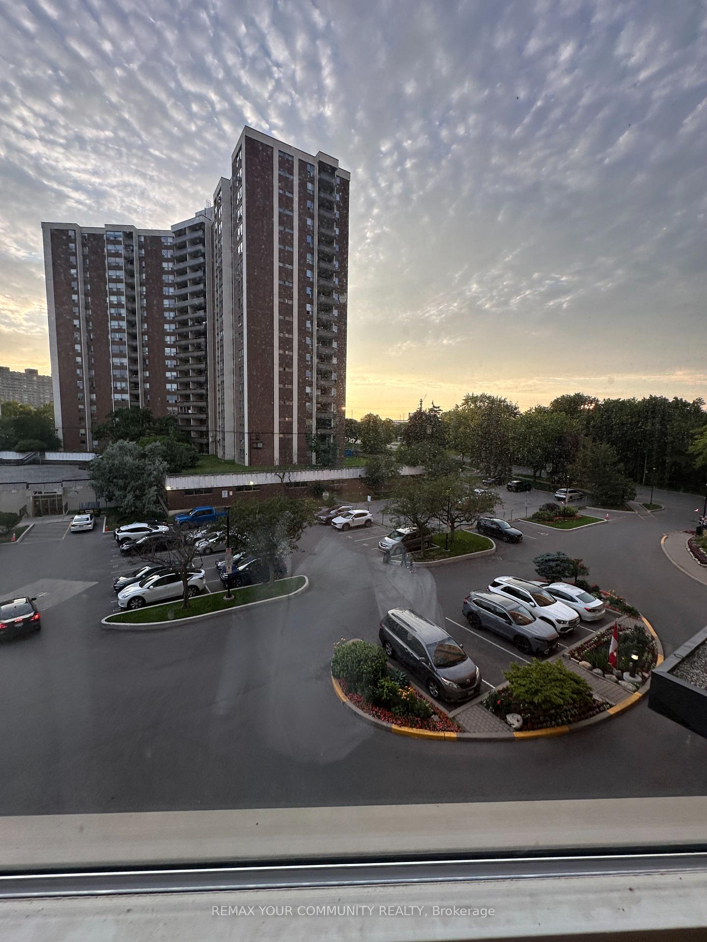 Photo 26 of Unit 409, 60 Pavane Linkway, Toronto, Flemingdon Park — HOMEH