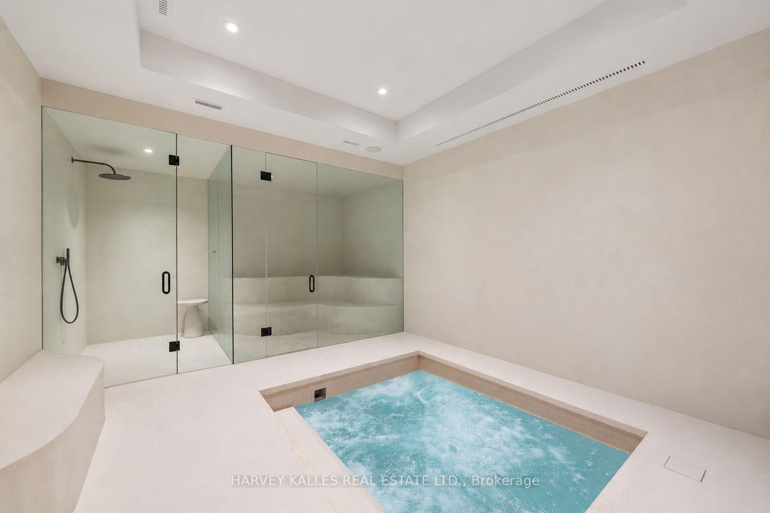 Photo 20 of 424 Lytton Boulevard, Toronto, Lawrence Park South — HOMEH