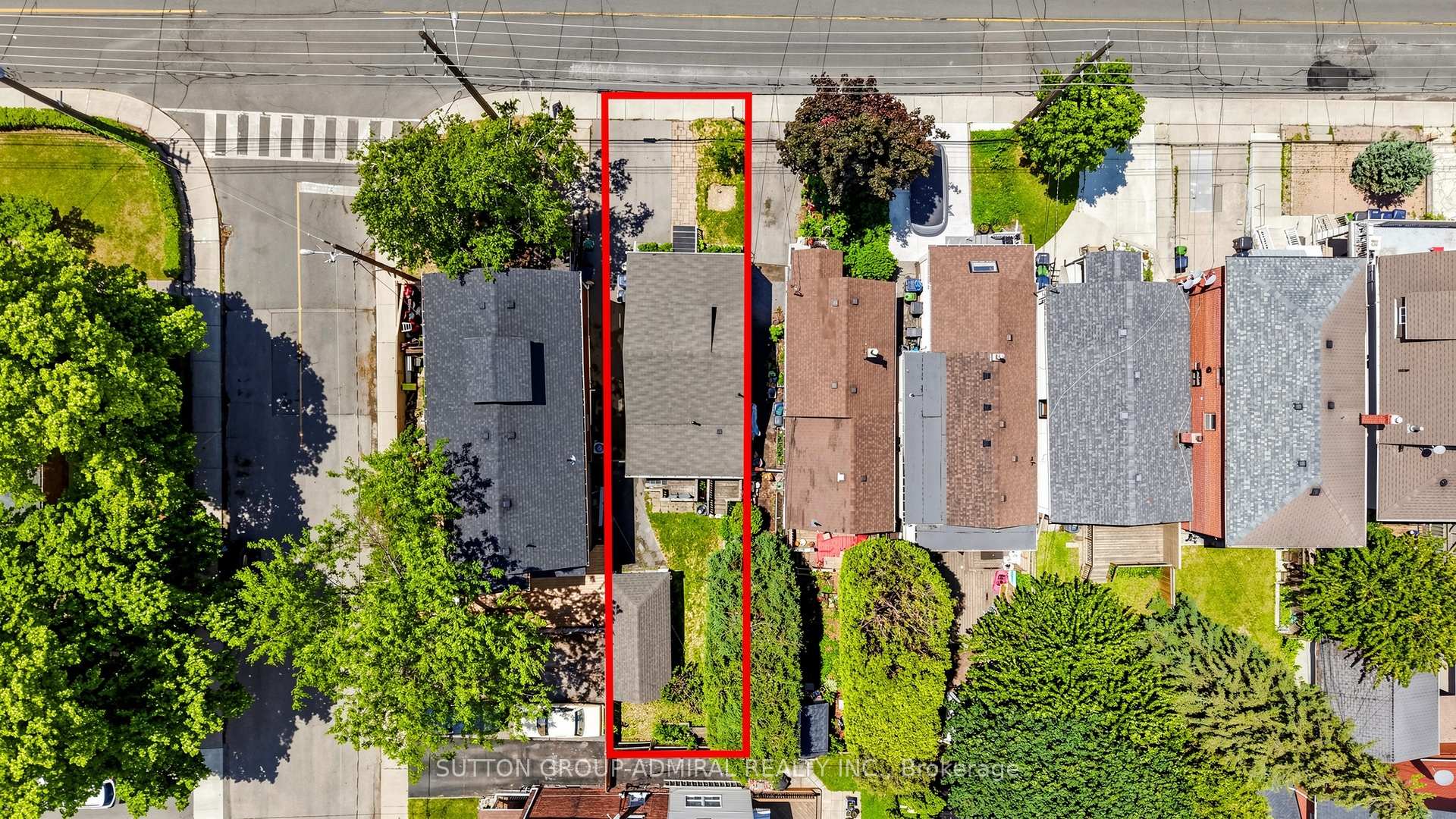Photo 36 of 75 Rockcliffe Boulevard, Toronto, Rockcliffe-Smythe — HOMEH