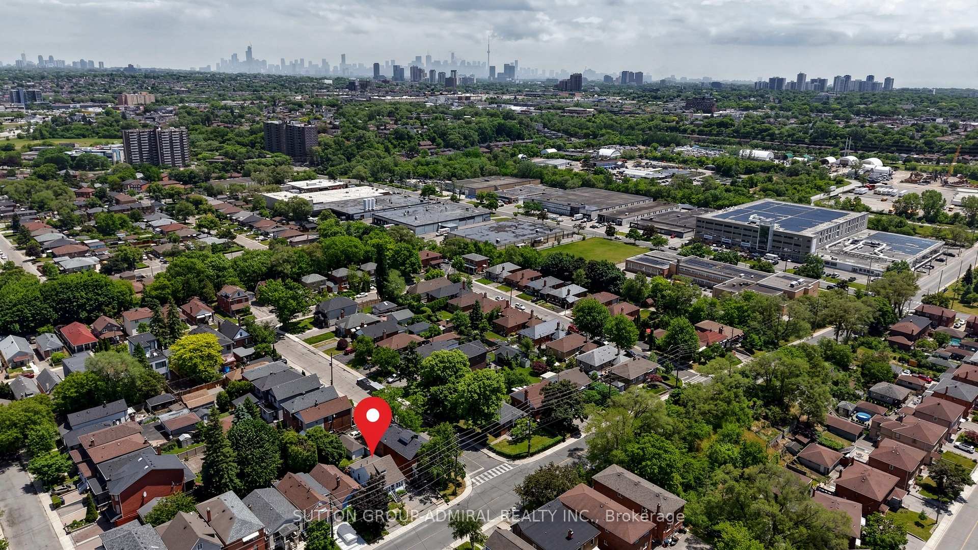 Photo 39 of 75 Rockcliffe Boulevard, Toronto, Rockcliffe-Smythe — HOMEH