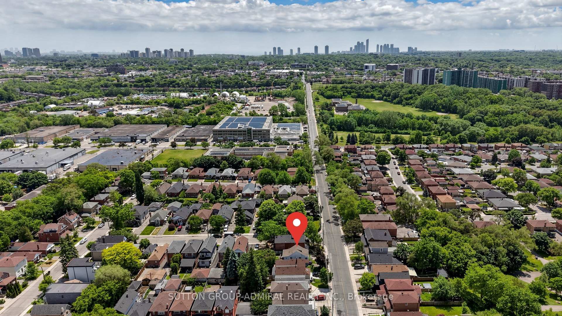 Photo 40 of 75 Rockcliffe Boulevard, Toronto, Rockcliffe-Smythe — HOMEH