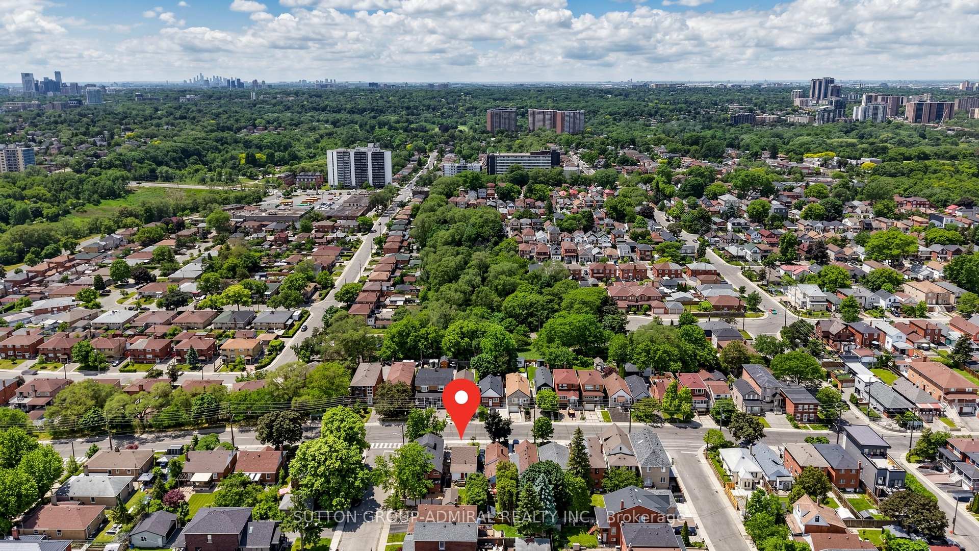 Photo 42 of 75 Rockcliffe Boulevard, Toronto, Rockcliffe-Smythe — HOMEH