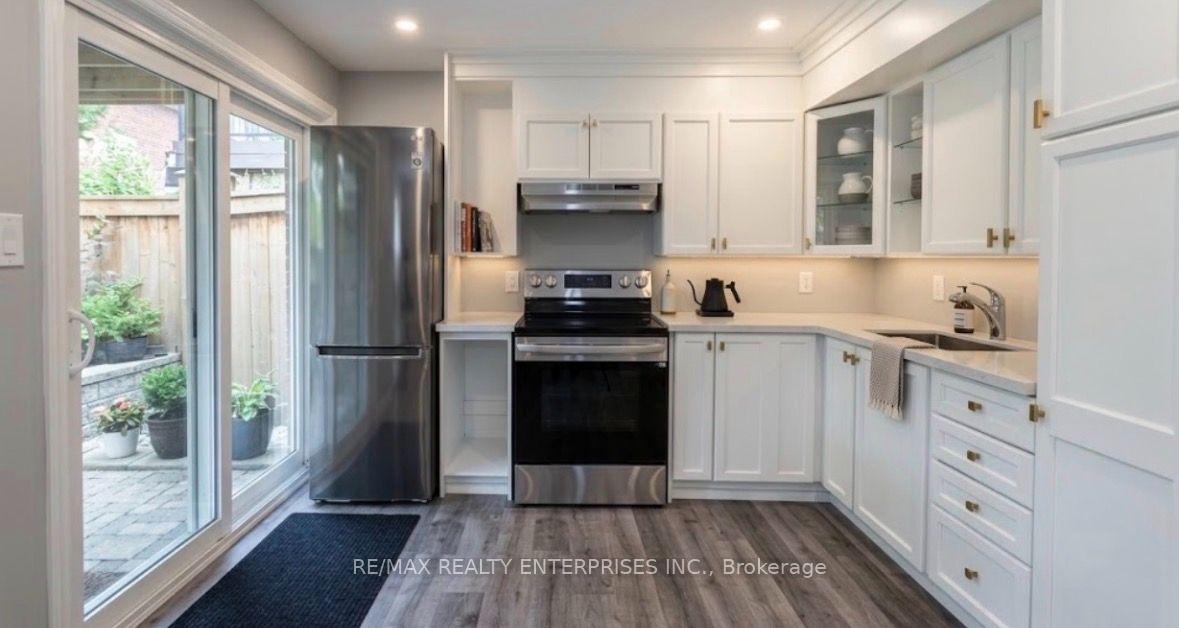 Photo 7 of Unit Lower, 3 Cross Country Boulevard, Caledon, Bolton West — HOMEH
