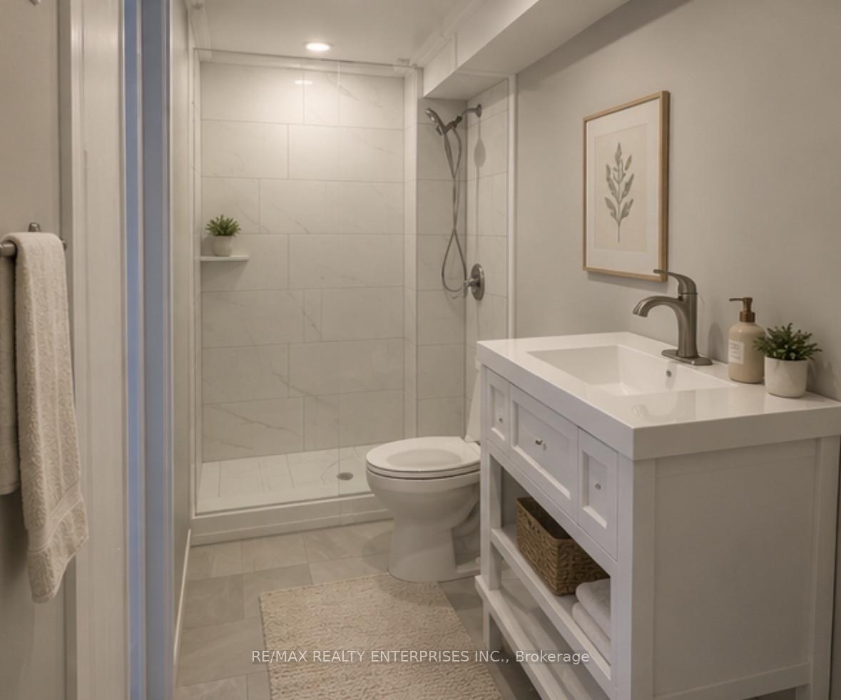Photo 9 of Unit Lower, 3 Cross Country Boulevard, Caledon, Bolton West — HOMEH