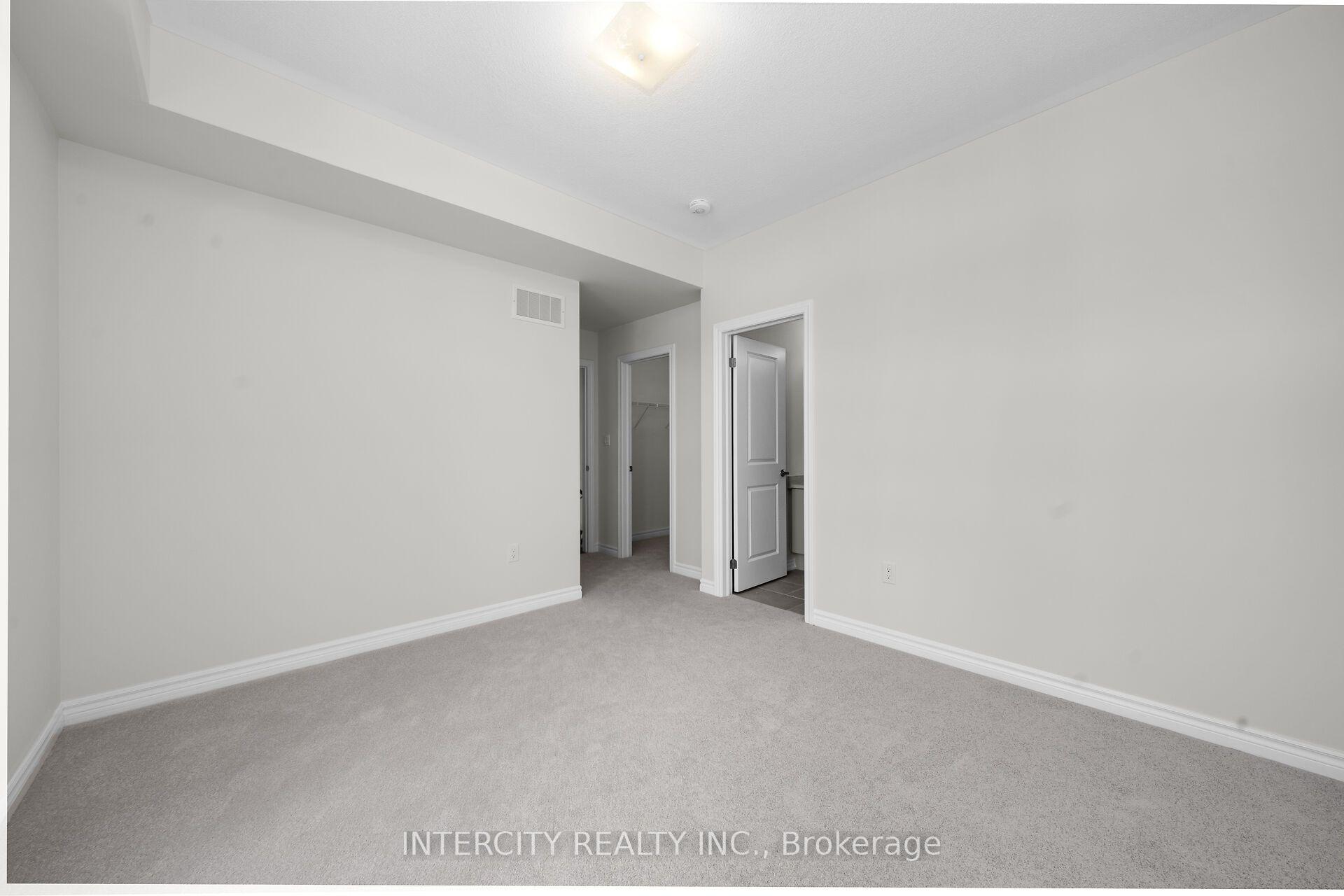 Photo 17 of Unit 29Z, 11 Ambition Way, Caledon, Rural Caledon — HOMEH