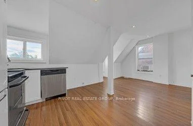 Photo 10 of Unit 3rd Floor, 660 Crawford Street, Toronto, Palmerston-Little Italy — HOMEH