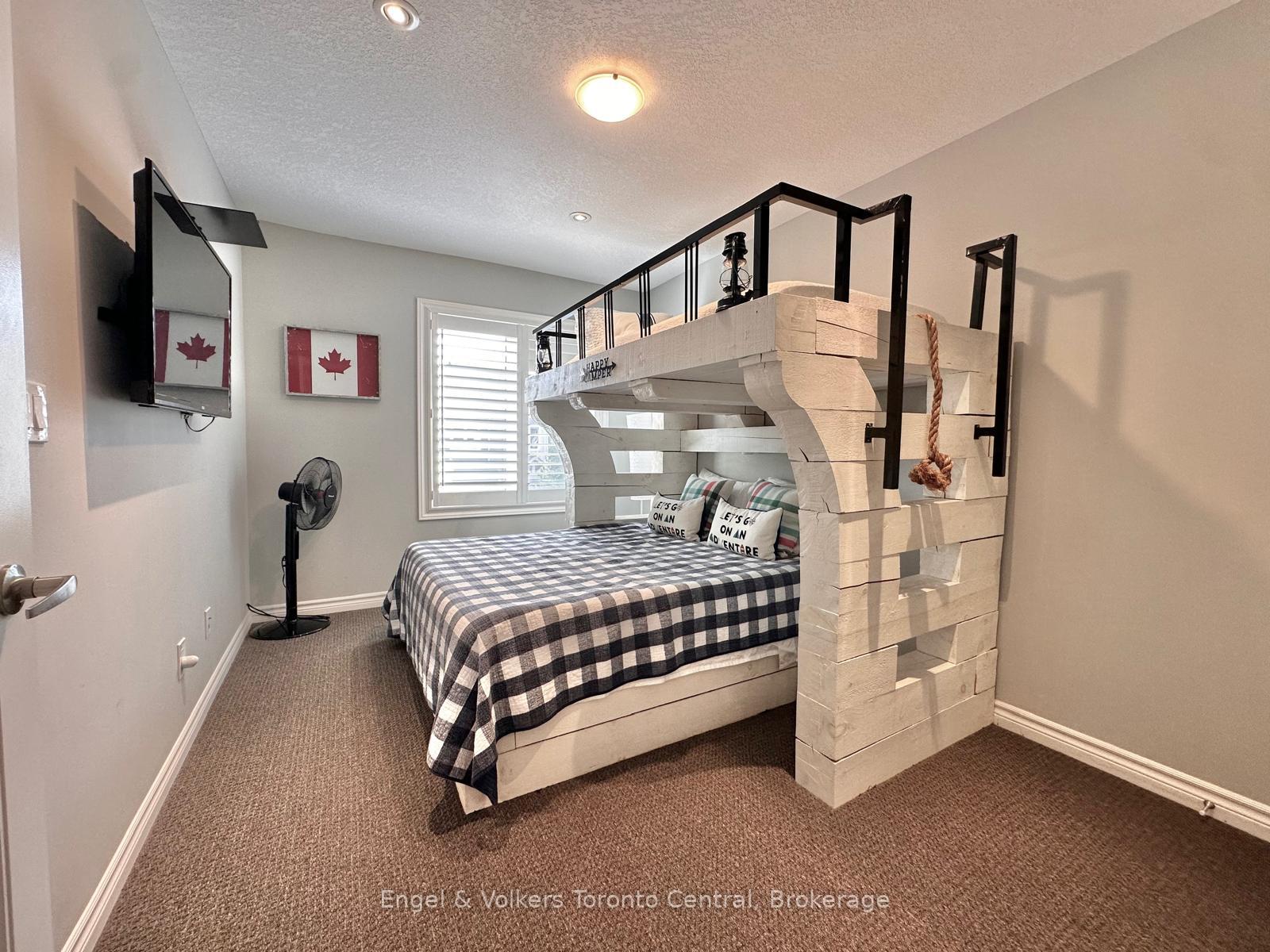 Photo 27 of 35 Lett Avenue, Collingwood — HOMEH