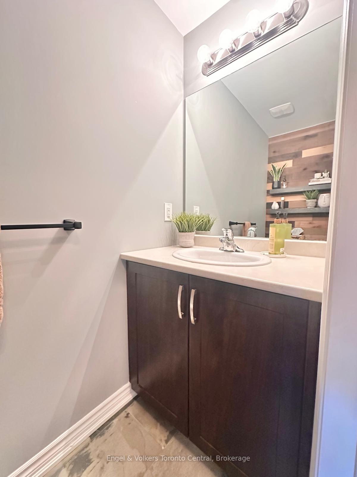 Photo 32 of 35 Lett Avenue, Collingwood — HOMEH