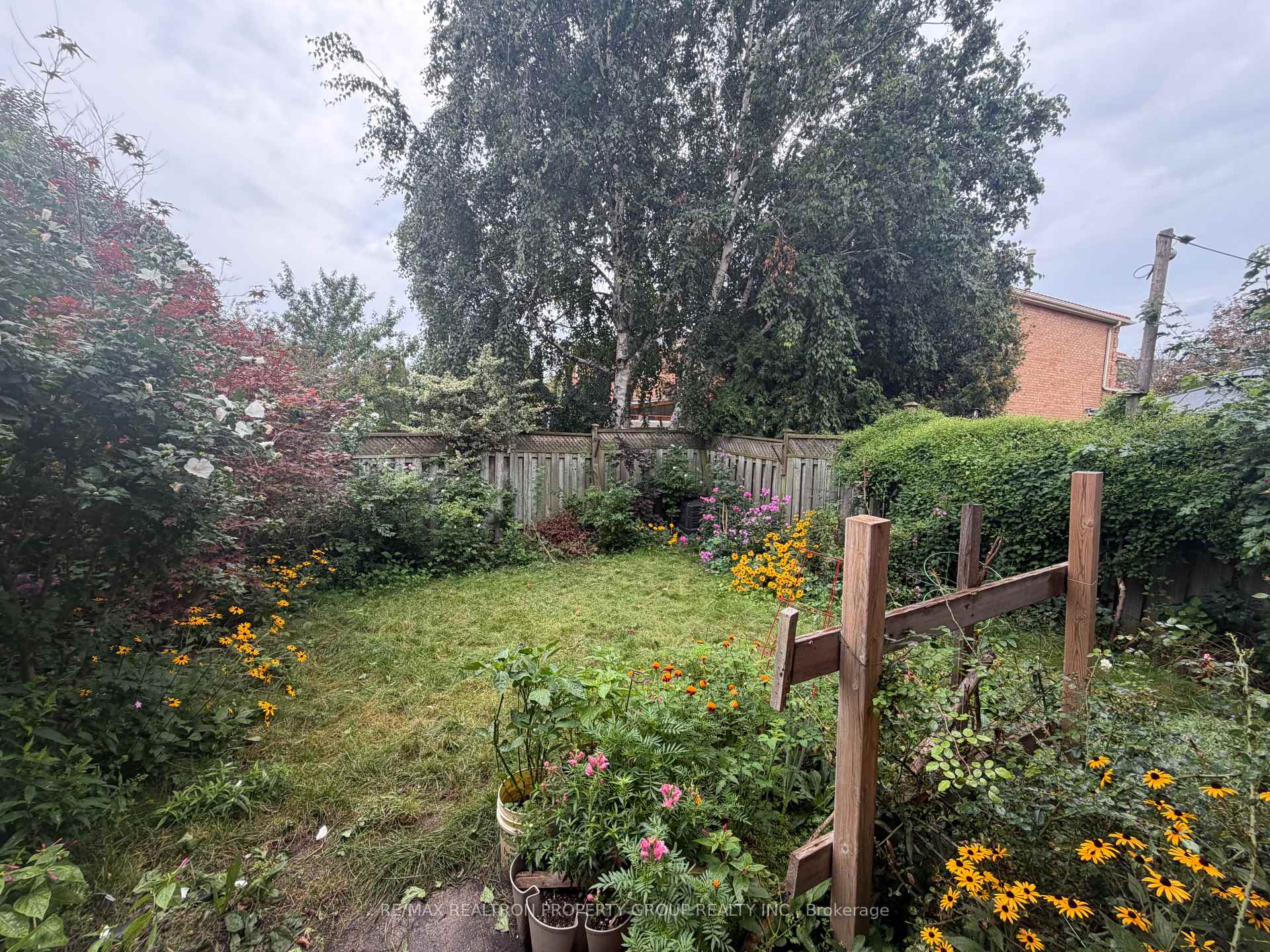 Photo 3 of 29 David Drive, Scarborough, Morningside — HOMEH