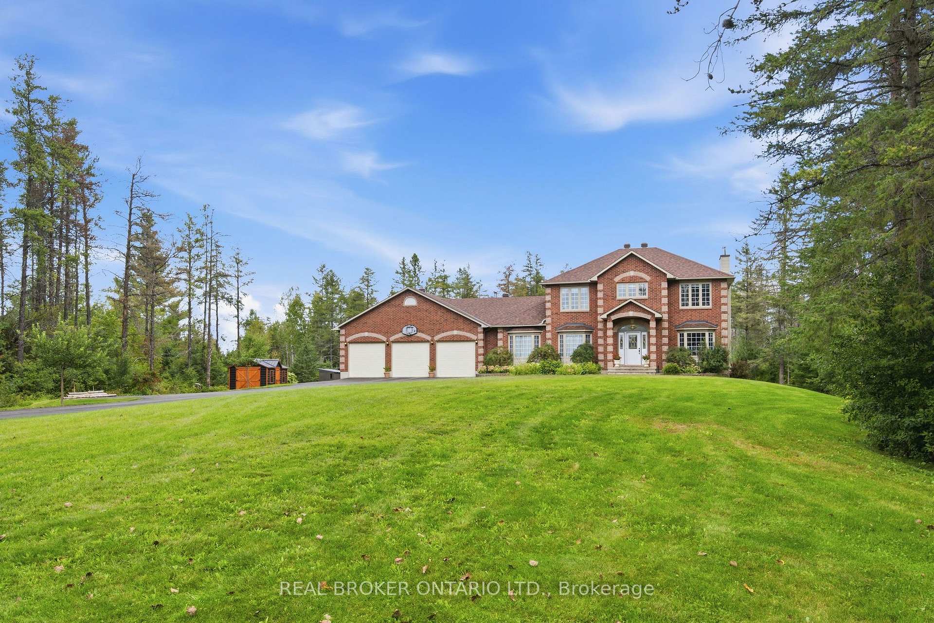 Photo 4 of 177 Grey Fox Drive, Ottawa, Huntley Ward (North West) — HOMEH