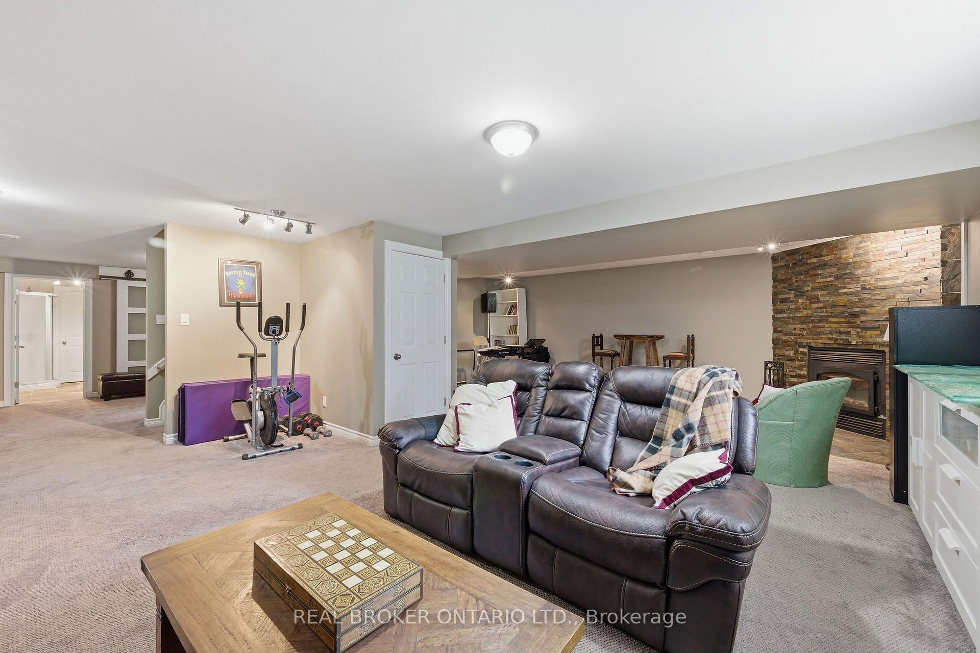 Photo 51 of 177 Grey Fox Drive, Ottawa, Huntley Ward (North West) — HOMEH
