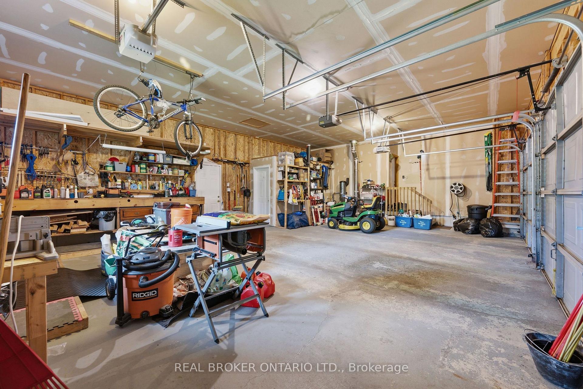 Photo 60 of 177 Grey Fox Drive, Ottawa, Huntley Ward (North West) — HOMEH