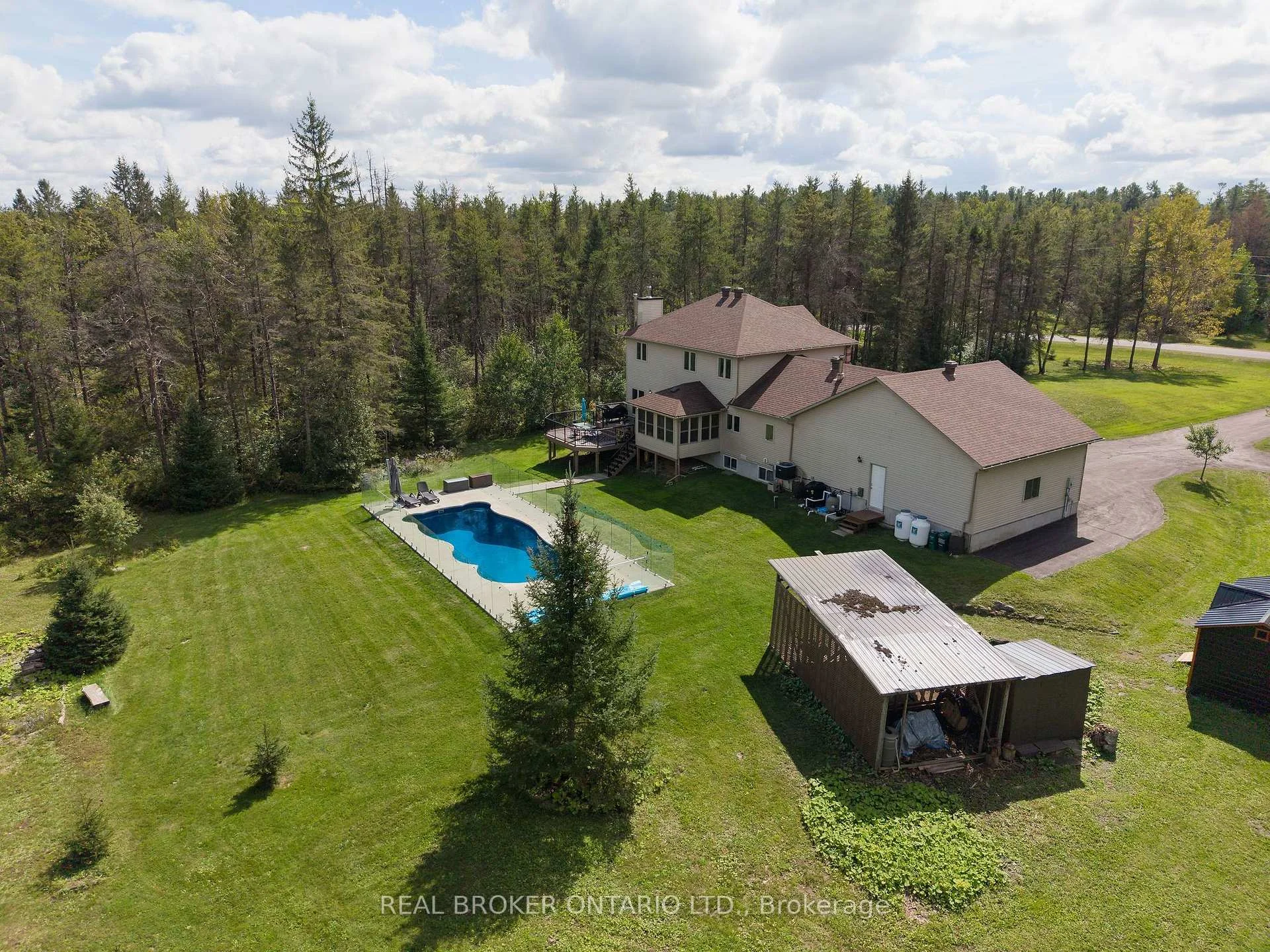 Photo 26 of 177 Grey Fox Drive, Ottawa, Huntley Ward (North West) — HOMEH