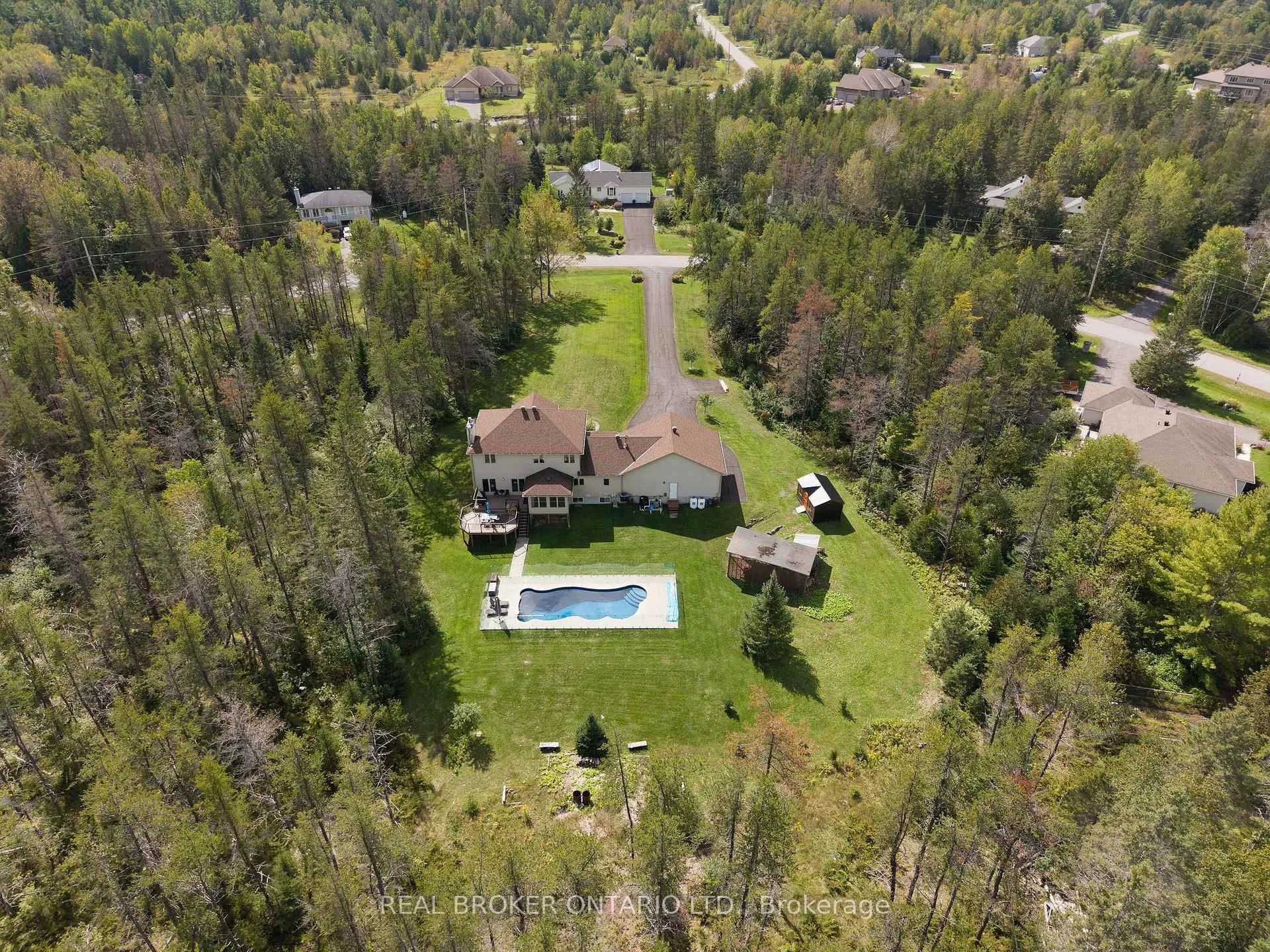 Photo 34 of 177 Grey Fox Drive, Ottawa, Huntley Ward (North West) — HOMEH