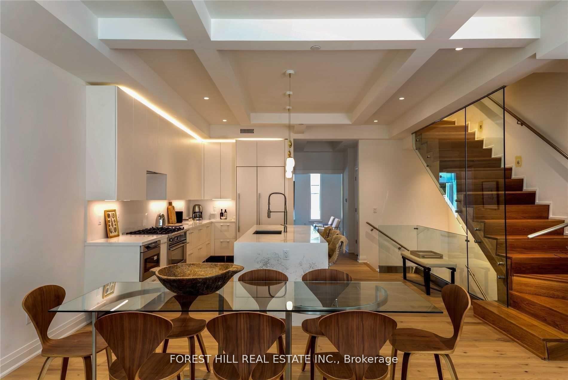 Photo 6 of 23B Lascelles Boulevard, Toronto, Yonge-St. Clair — HOMEH