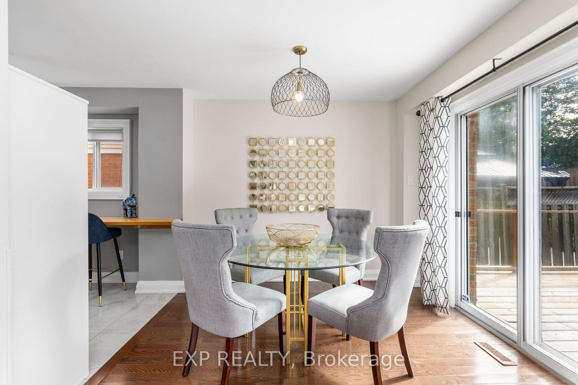Photo 5 of 224 Timberlane Drive, Brampton, Fletcher's Creek South — HOMEH