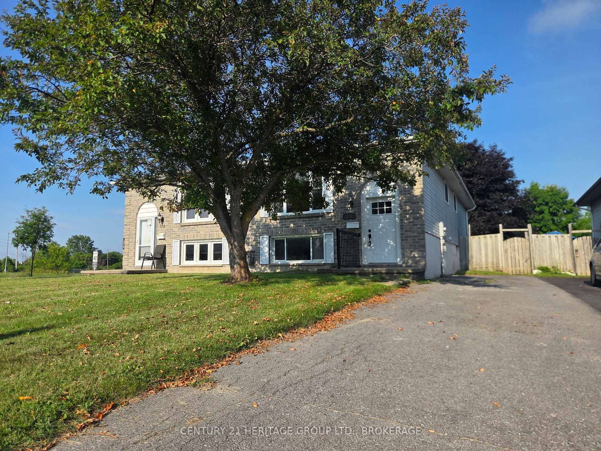 Photo 1 of 356 Owens Crescent, Kingston, East Gardiners Rd — HOMEH