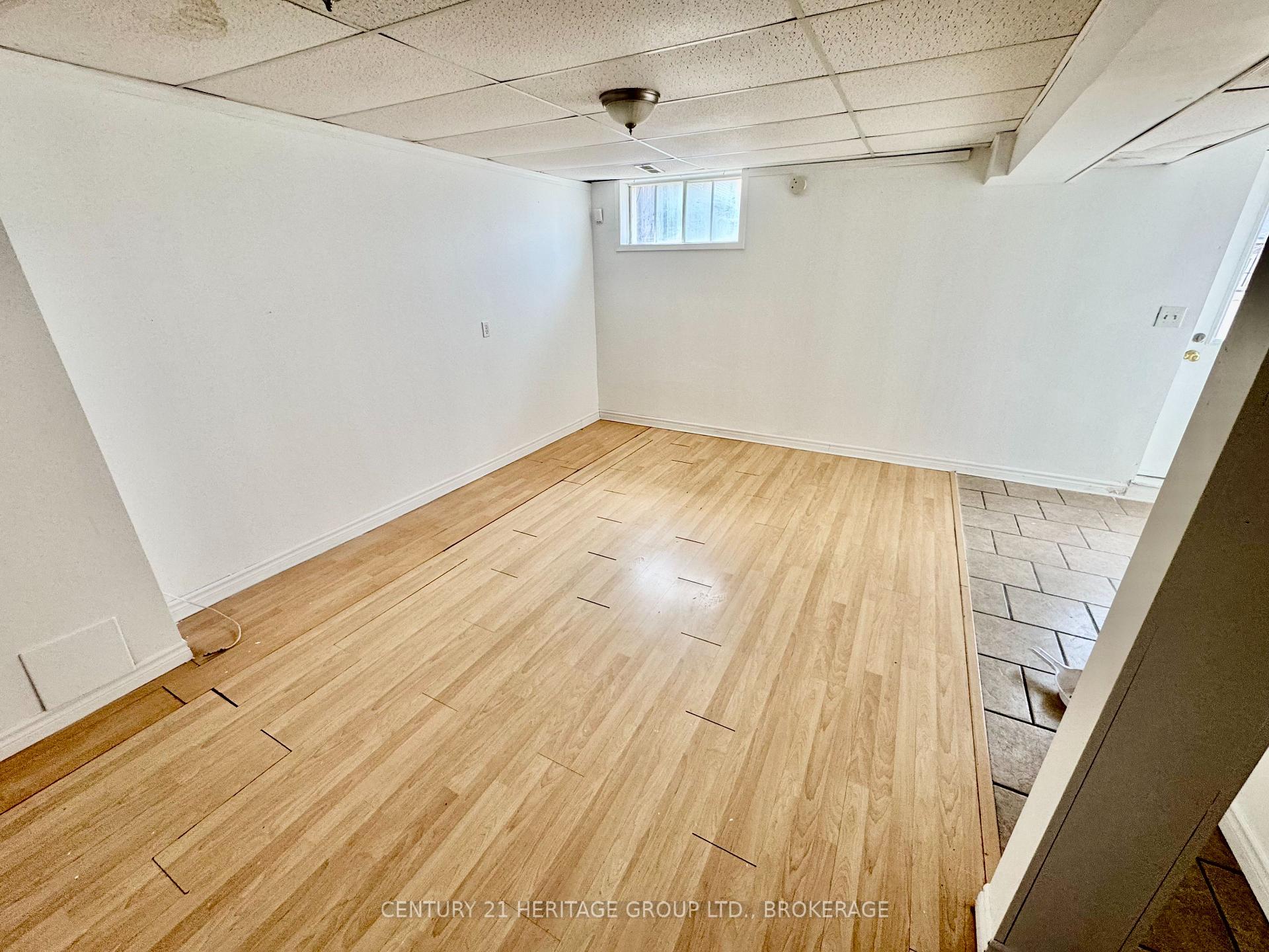 Photo 17 of 356 Owens Crescent, Kingston, East Gardiners Rd — HOMEH