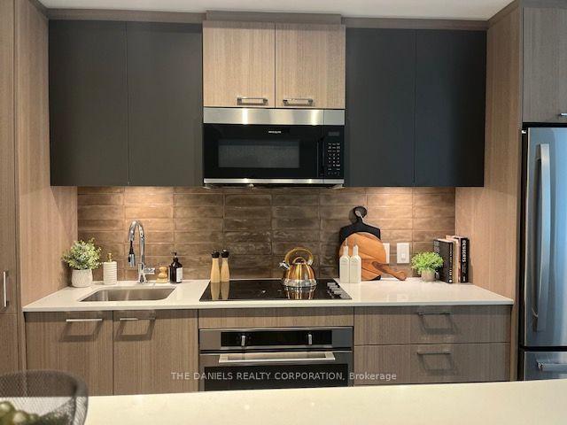 Photo 7 of Unit 103, 10 Oak Street, Toronto, Regent Park — HOMEH