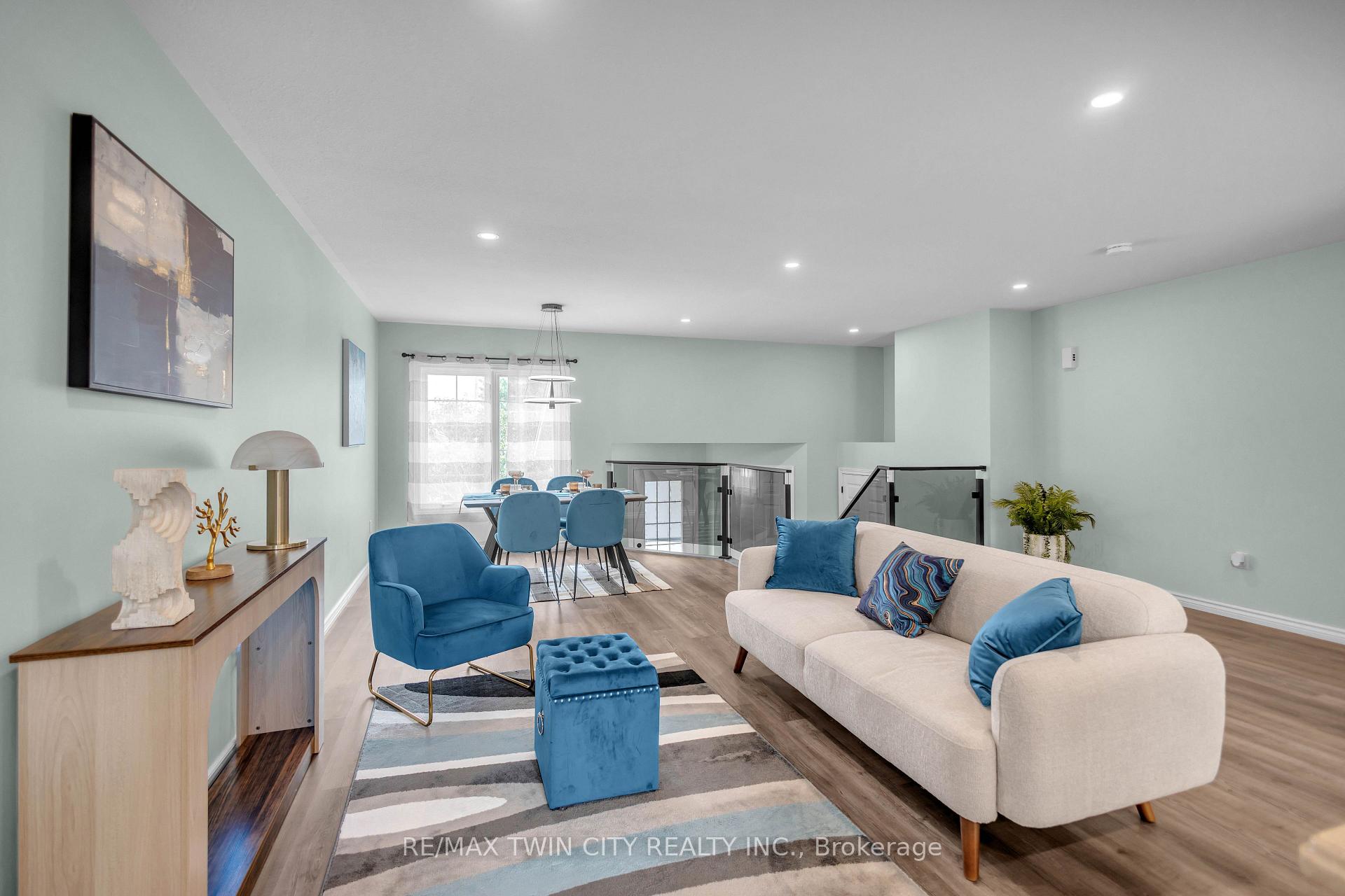 Photo 9 of 4 Dowden Avenue, Brantford, Tutela Heights — HOMEH