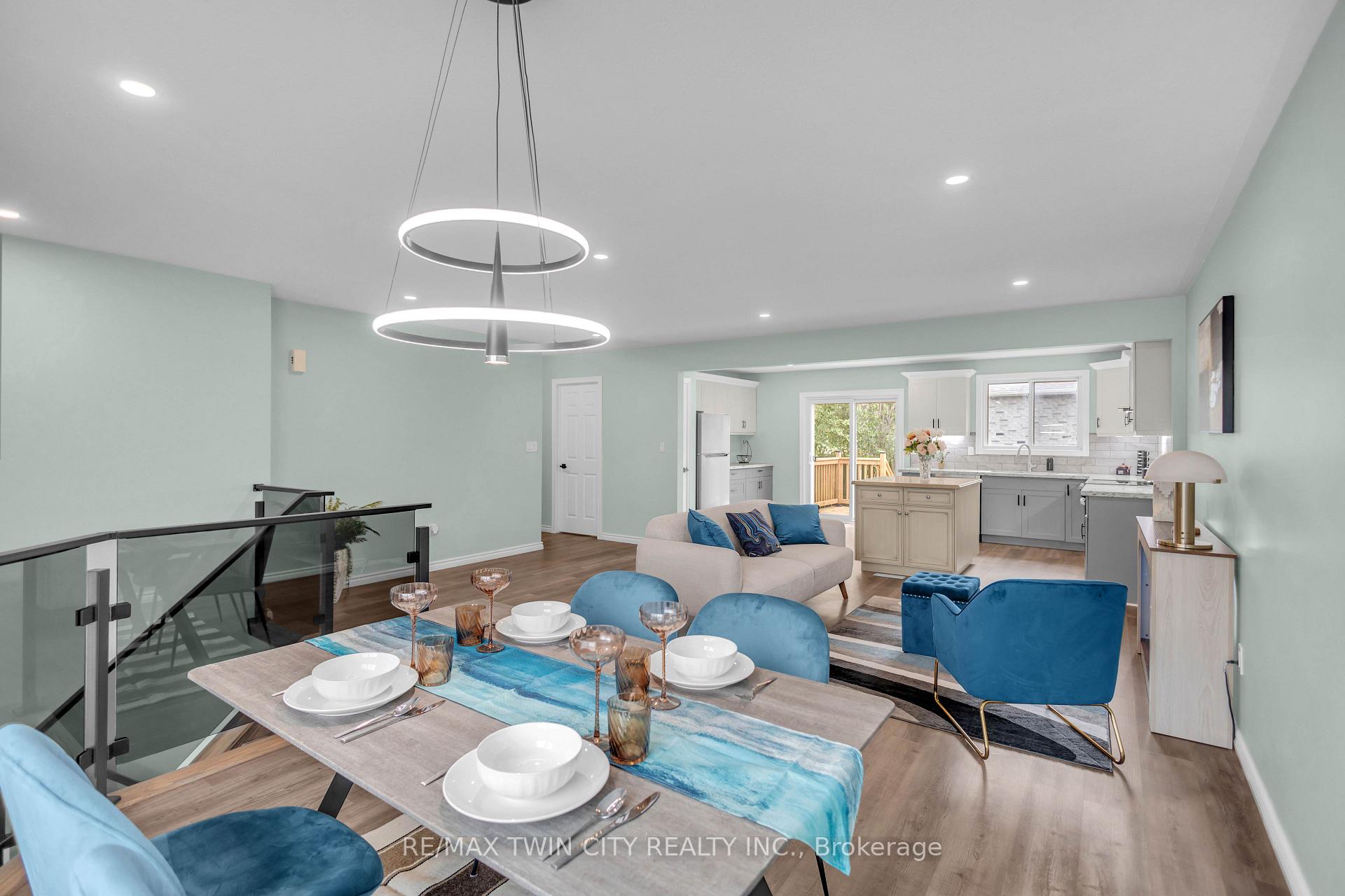 Photo 12 of 4 Dowden Avenue, Brantford, Tutela Heights — HOMEH