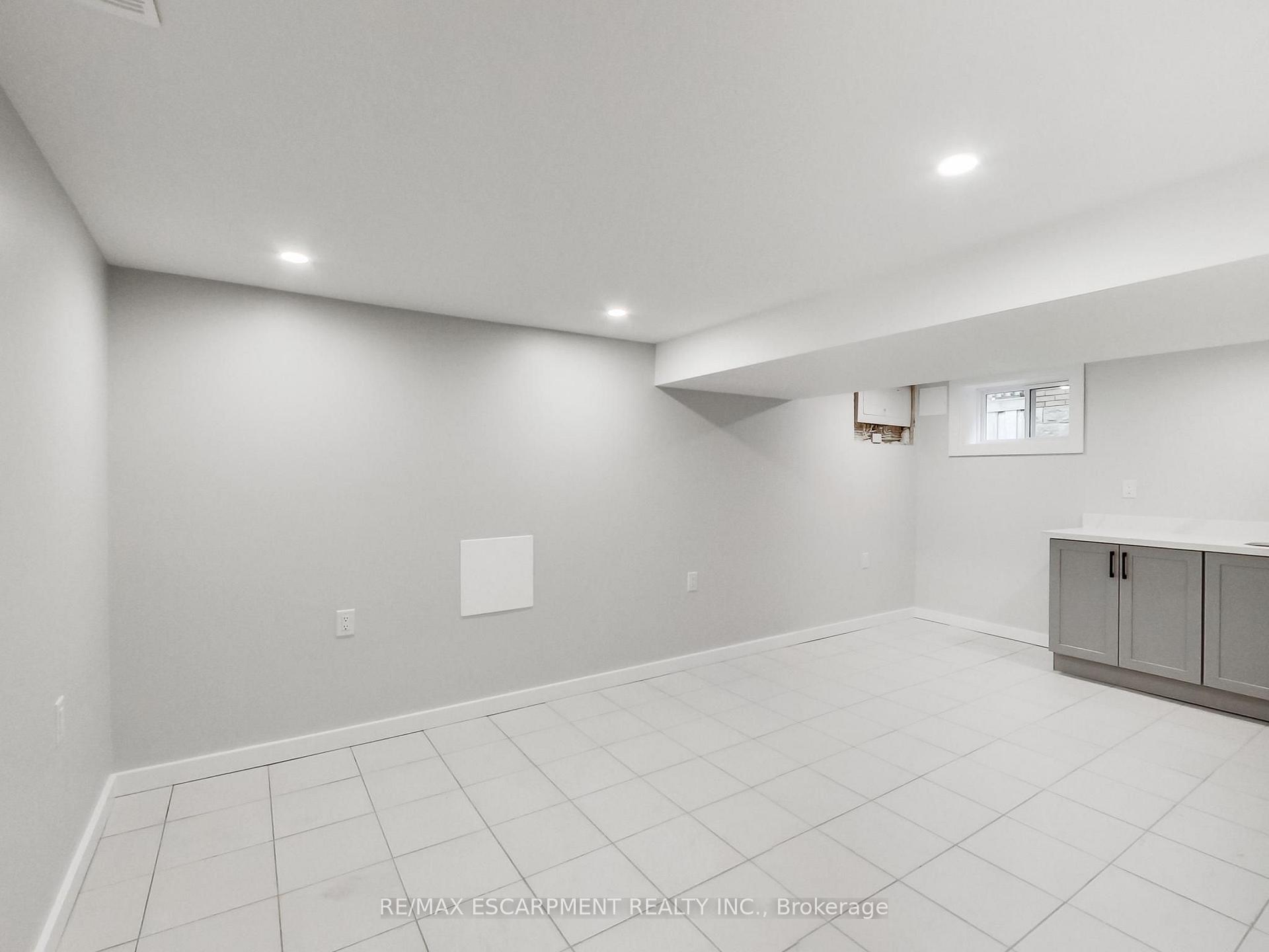 Photo 36 of 67 Cope Street, Hamilton, Homeside — HOMEH