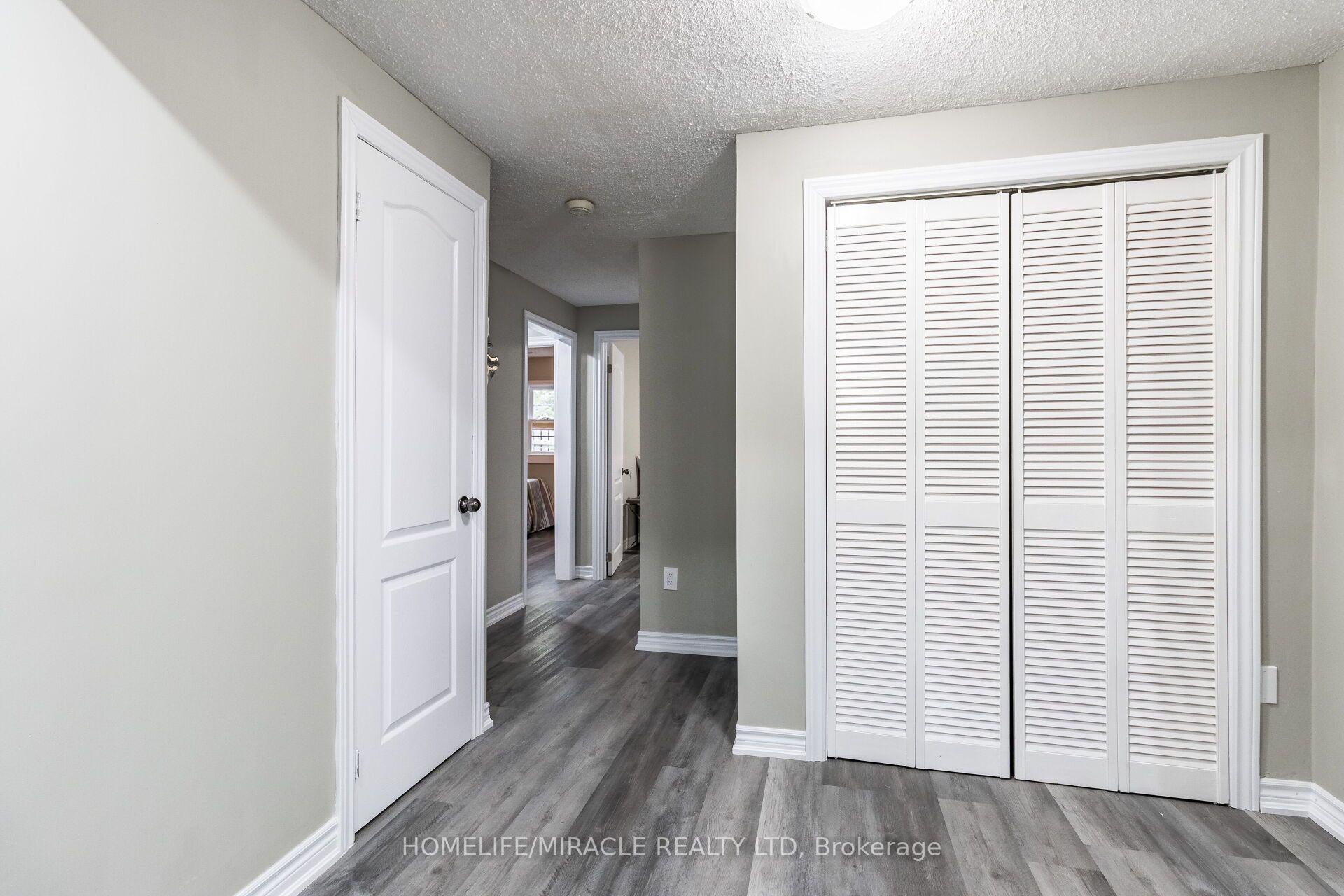 Photo 32 of 15 Spiers Crescent, Cambridge, Galt City Centre — HOMEH