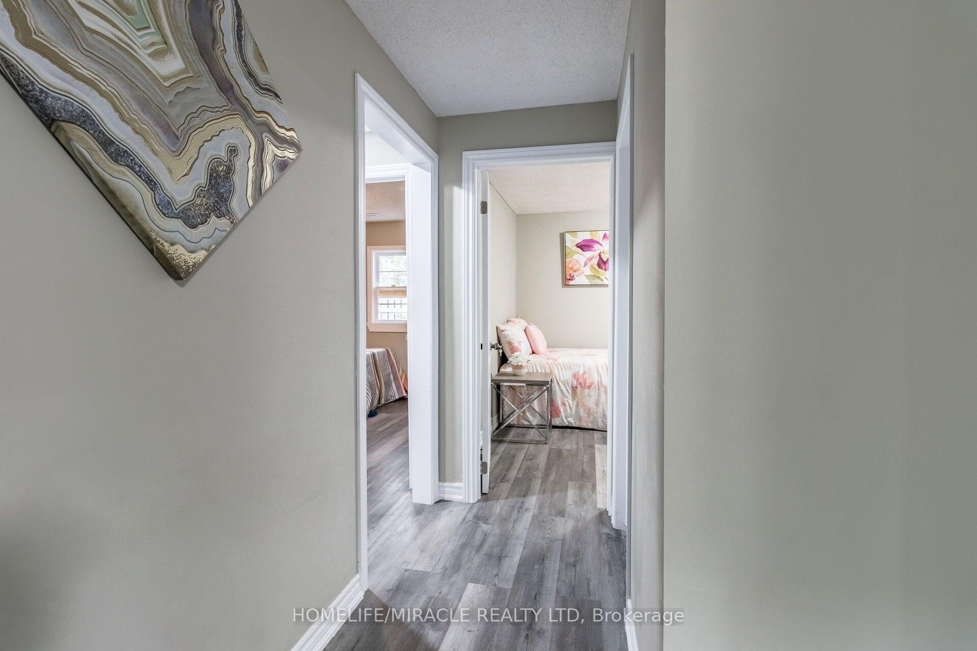 Photo 33 of 15 Spiers Crescent, Cambridge, Galt City Centre — HOMEH