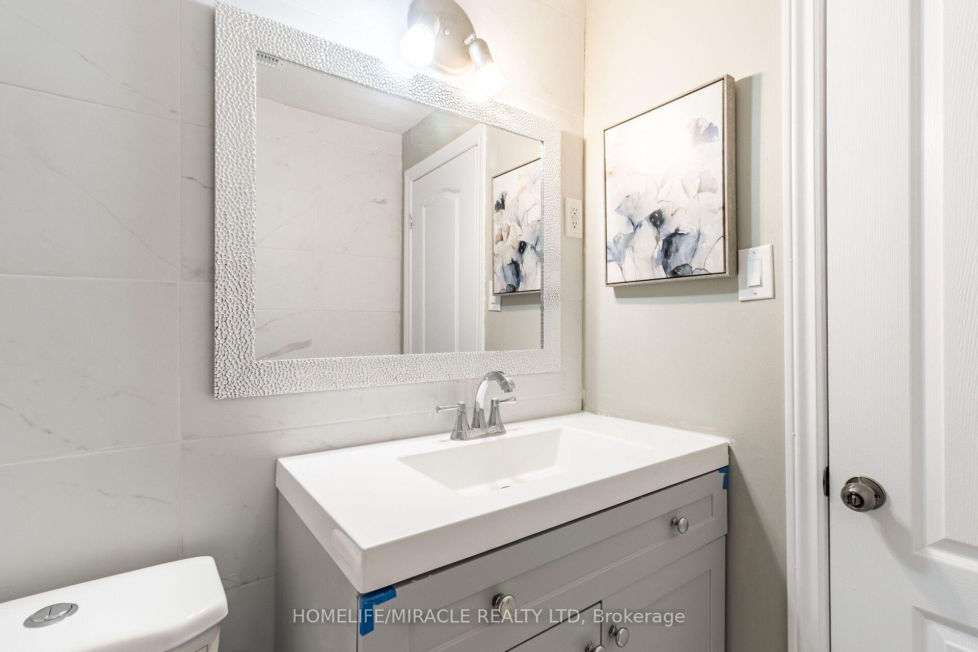 Photo 44 of 15 Spiers Crescent, Cambridge, Galt City Centre — HOMEH