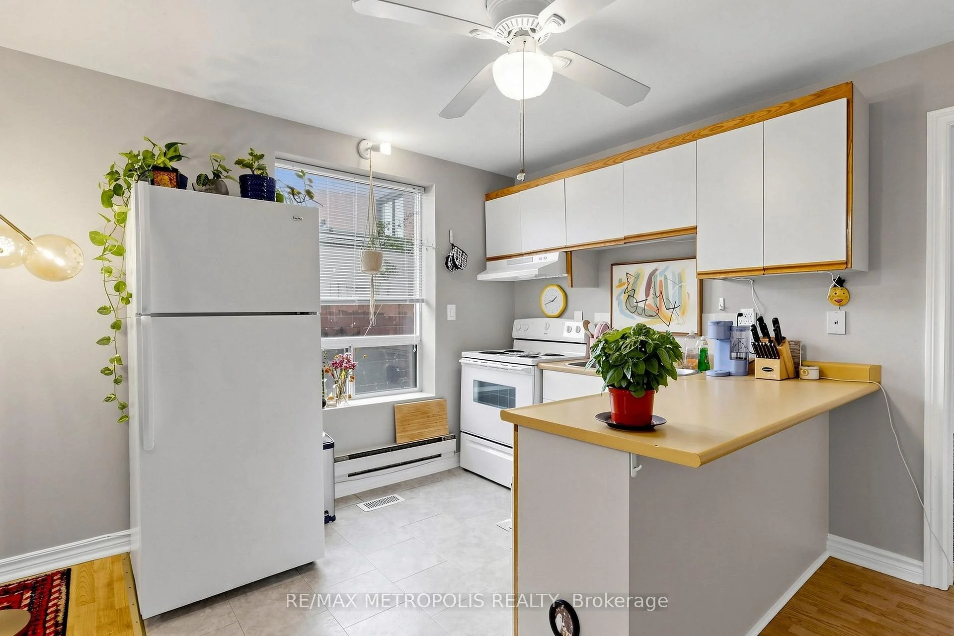 Photo 12 of 742 Dufferin Street, Toronto, Dufferin Grove — HOMEH