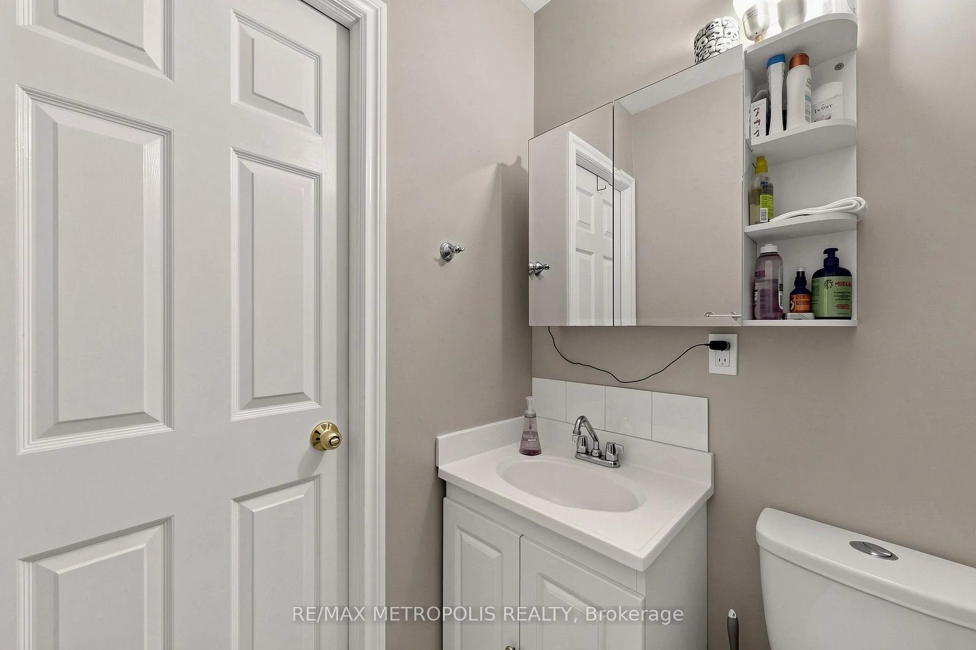 Photo 44 of 742 Dufferin Street, Toronto, Dufferin Grove — HOMEH