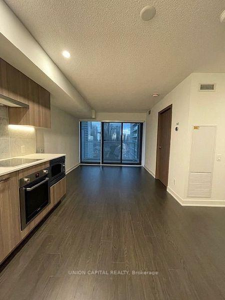 Photo 3 of Unit 1908, 19 Bathurst Street, Toronto, Waterfront Communities — HOMEH