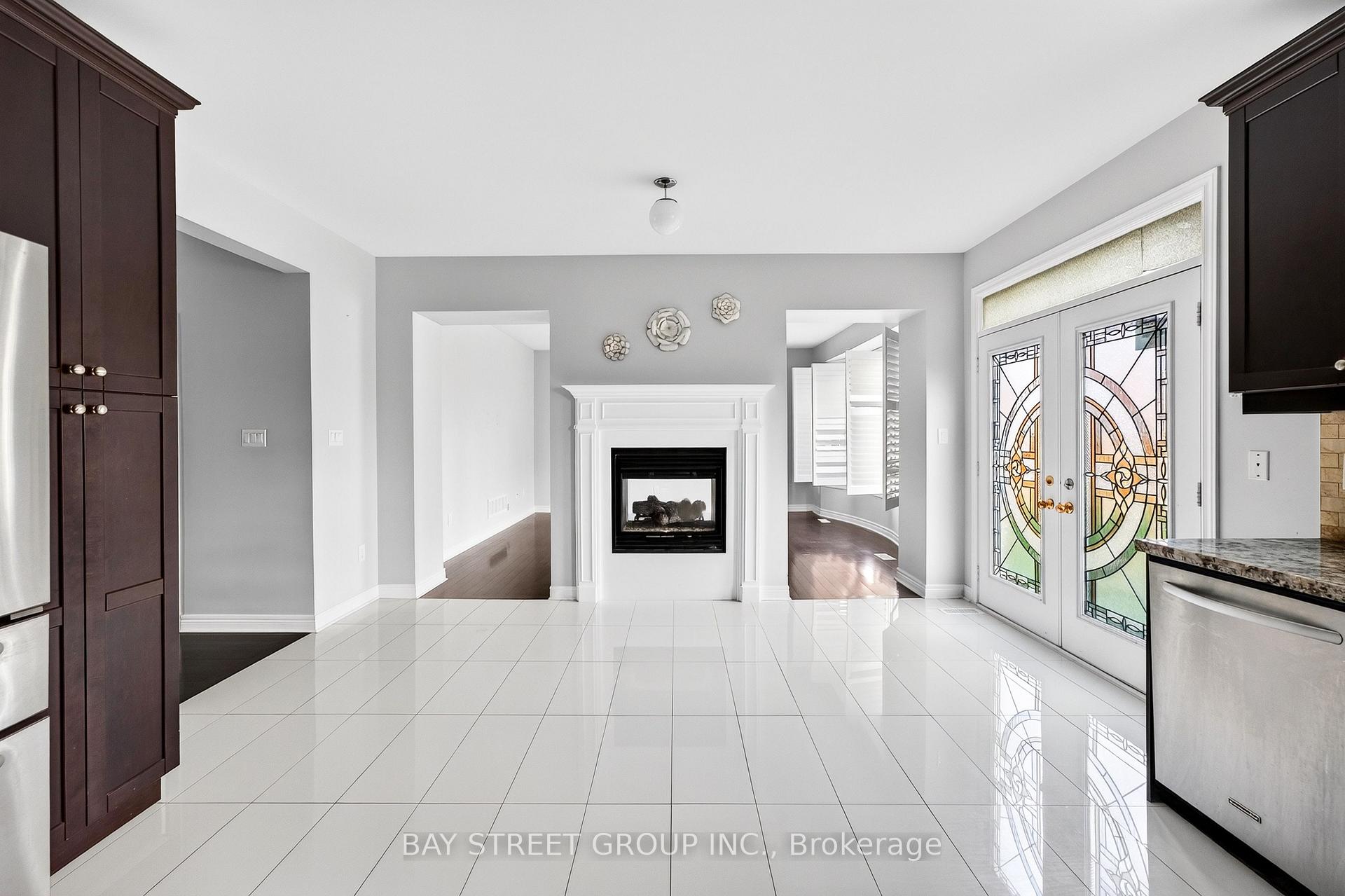 Photo 15 of 45 Abitibi Lake Drive, Brampton, Sandringham-Wellington — HOMEH
