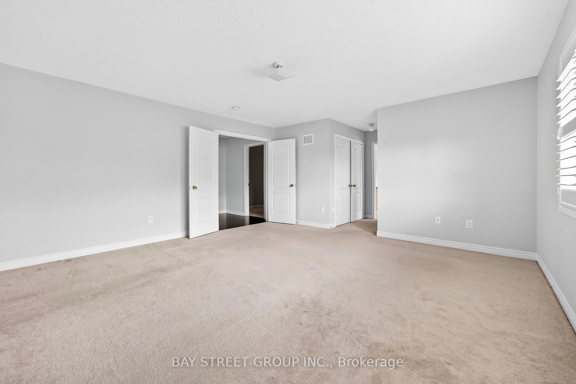 Photo 26 of 45 Abitibi Lake Drive, Brampton, Sandringham-Wellington — HOMEH