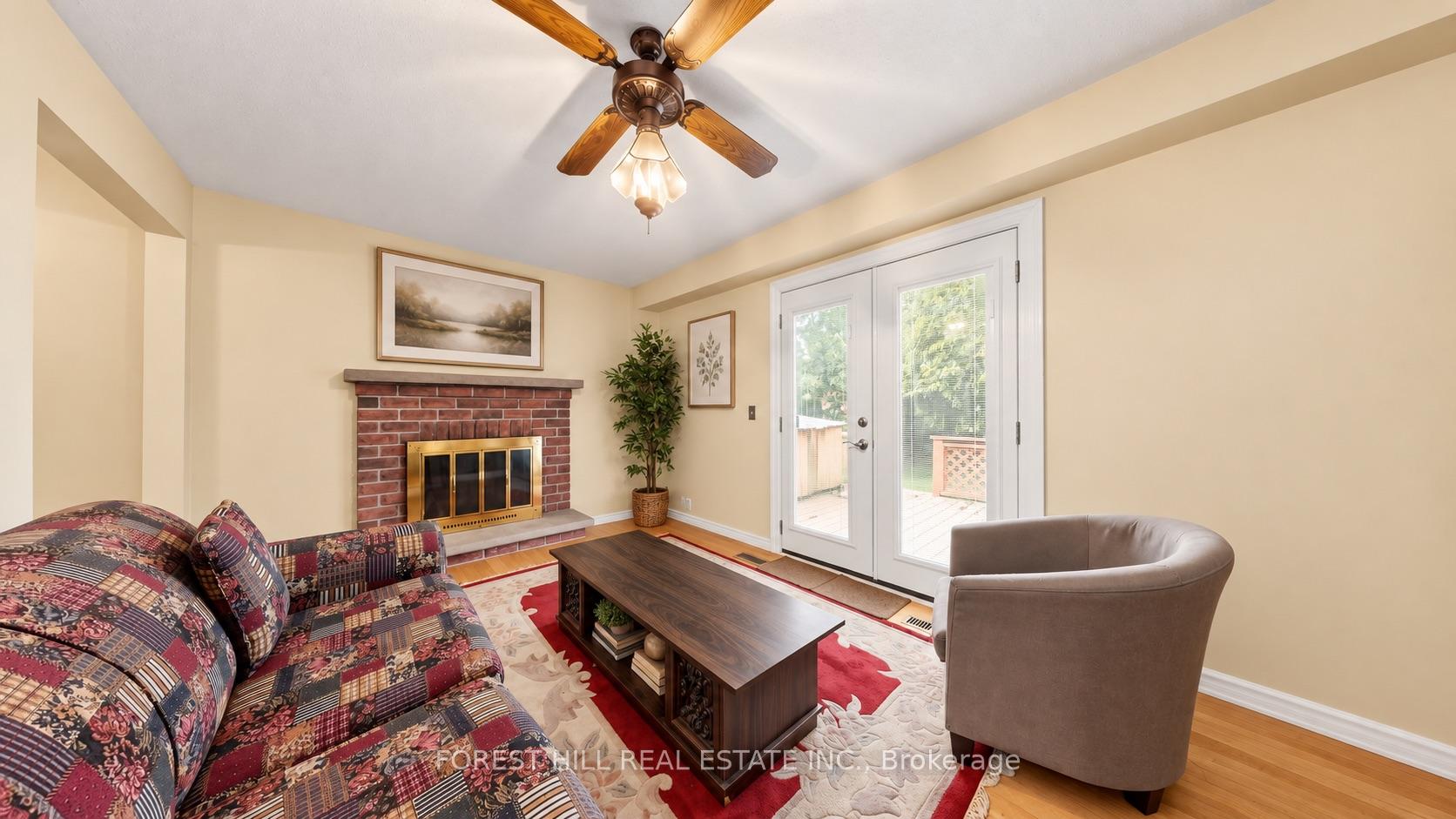 Photo 5 of 35 Treetops Court, Scarborough, Milliken — HOMEH