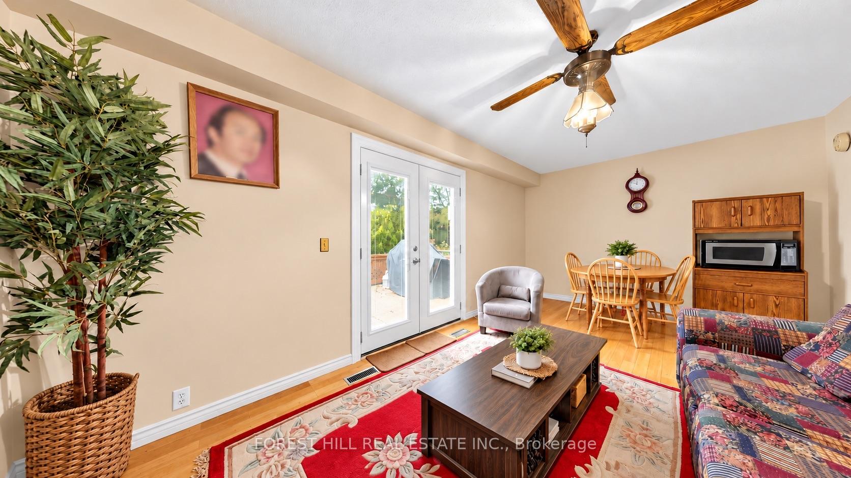 Photo 6 of 35 Treetops Court, Scarborough, Milliken — HOMEH
