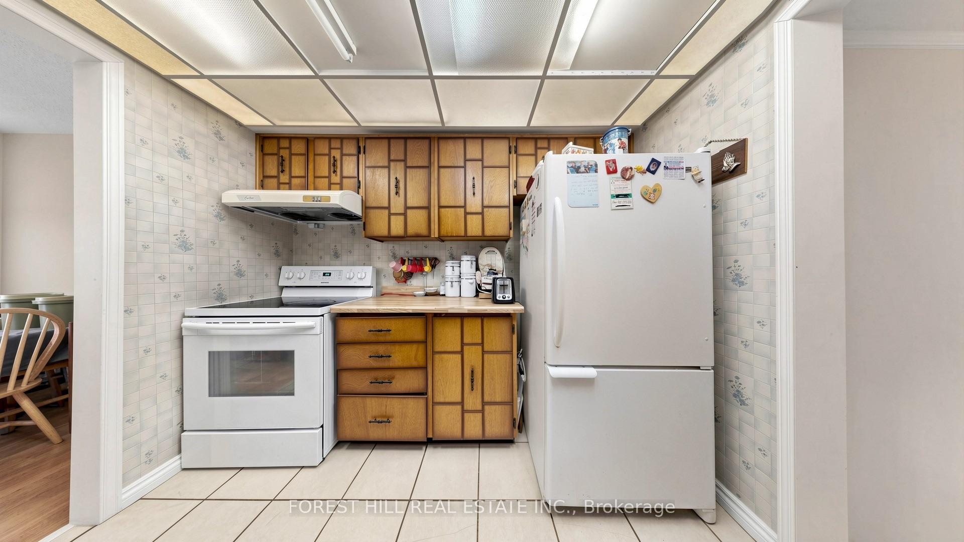 Photo 9 of 35 Treetops Court, Scarborough, Milliken — HOMEH